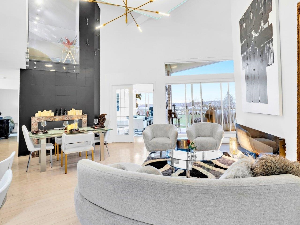 1306 33 CHESTERFIELD PLACE Unit: 1306