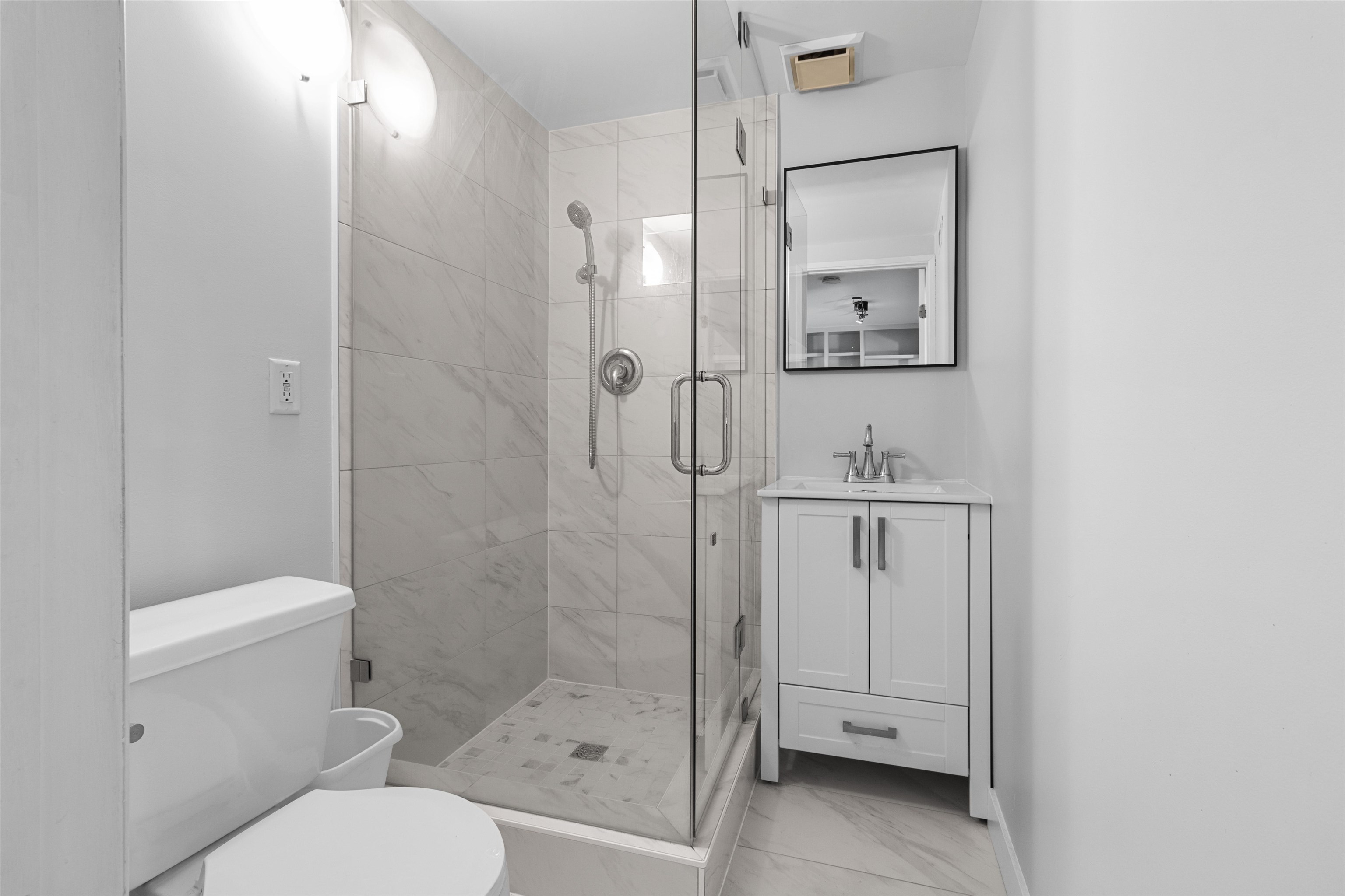 4635 CAULFEILD DRIVE