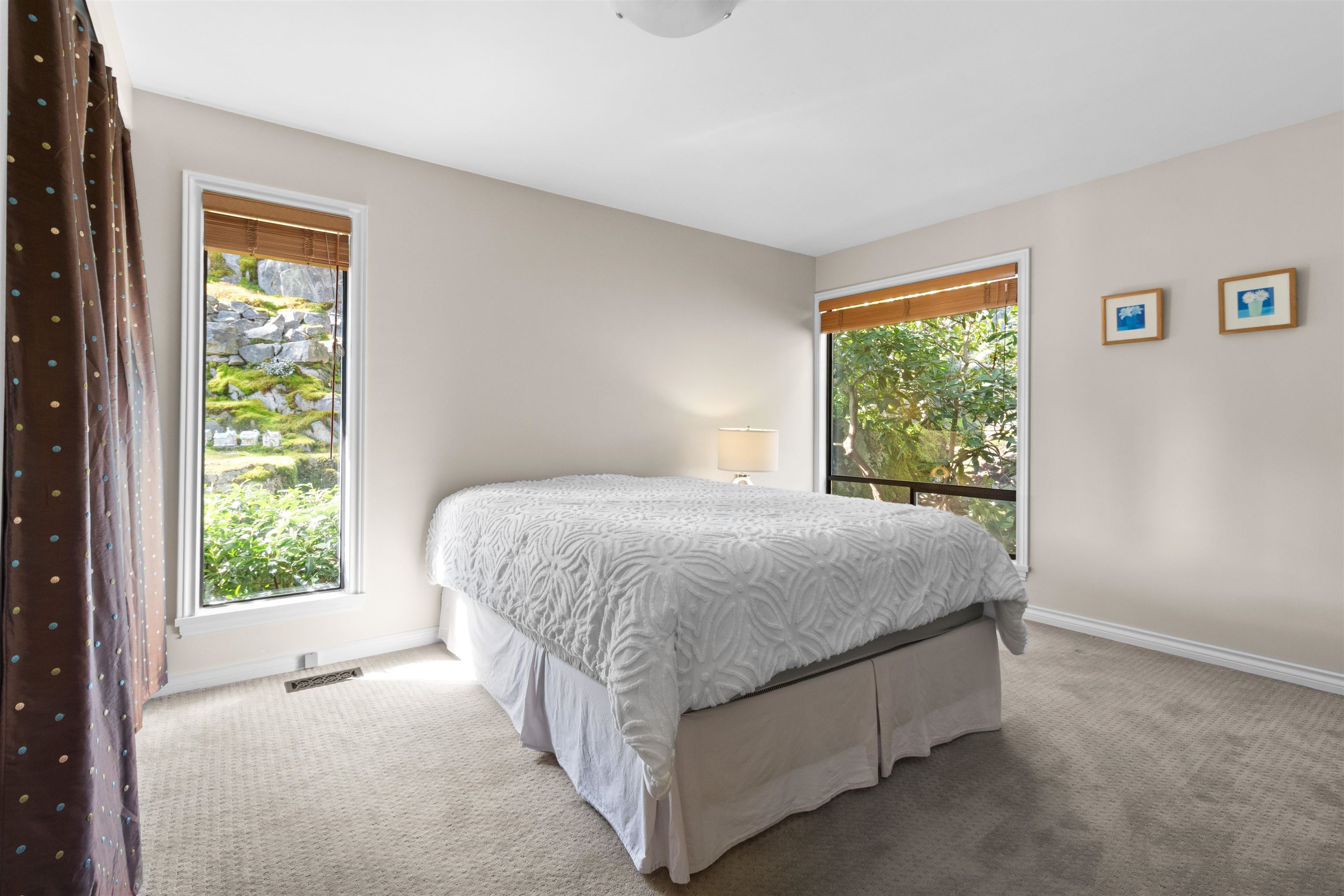 4635 CAULFEILD DRIVE