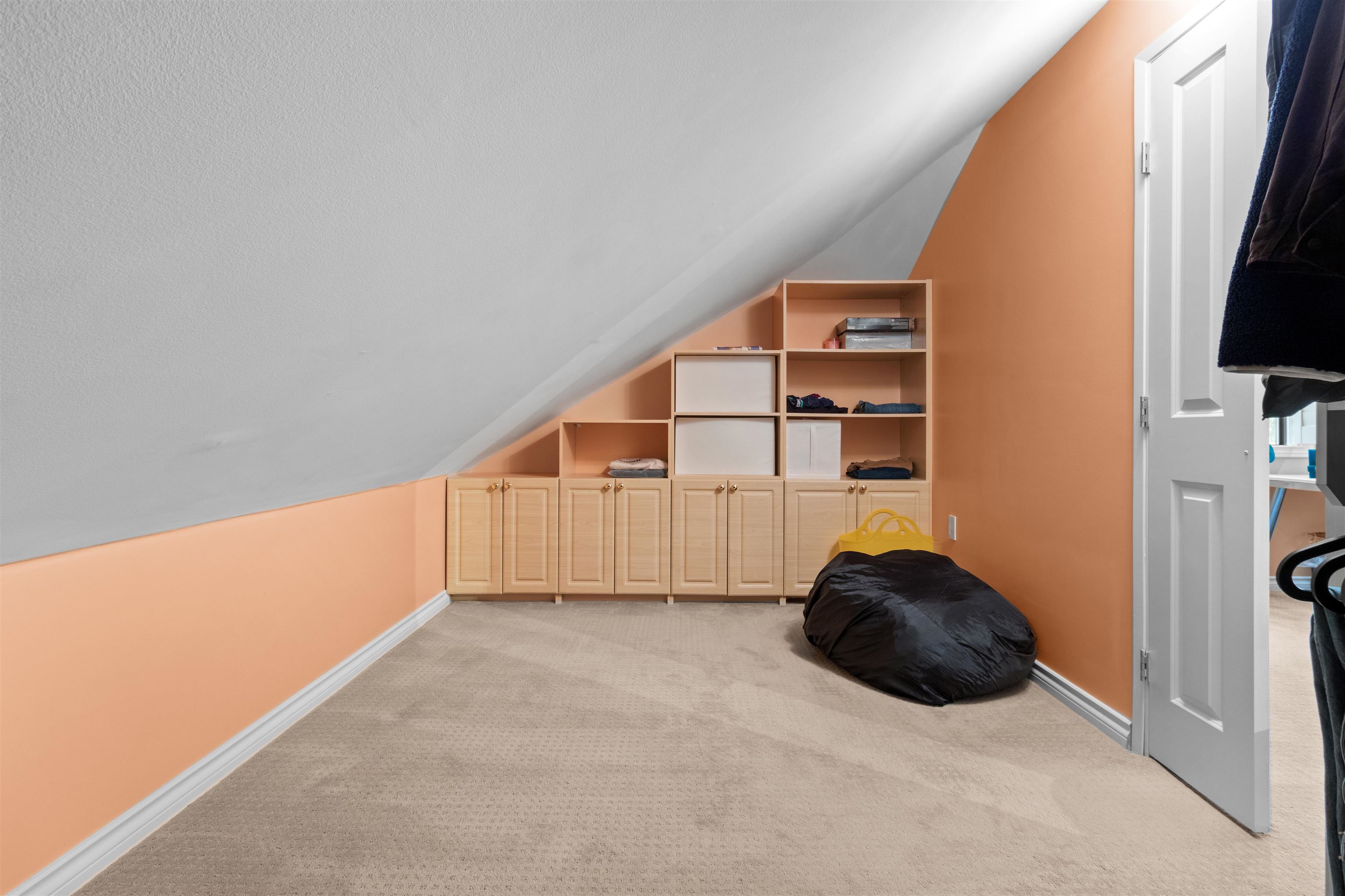 4635 CAULFEILD DRIVE