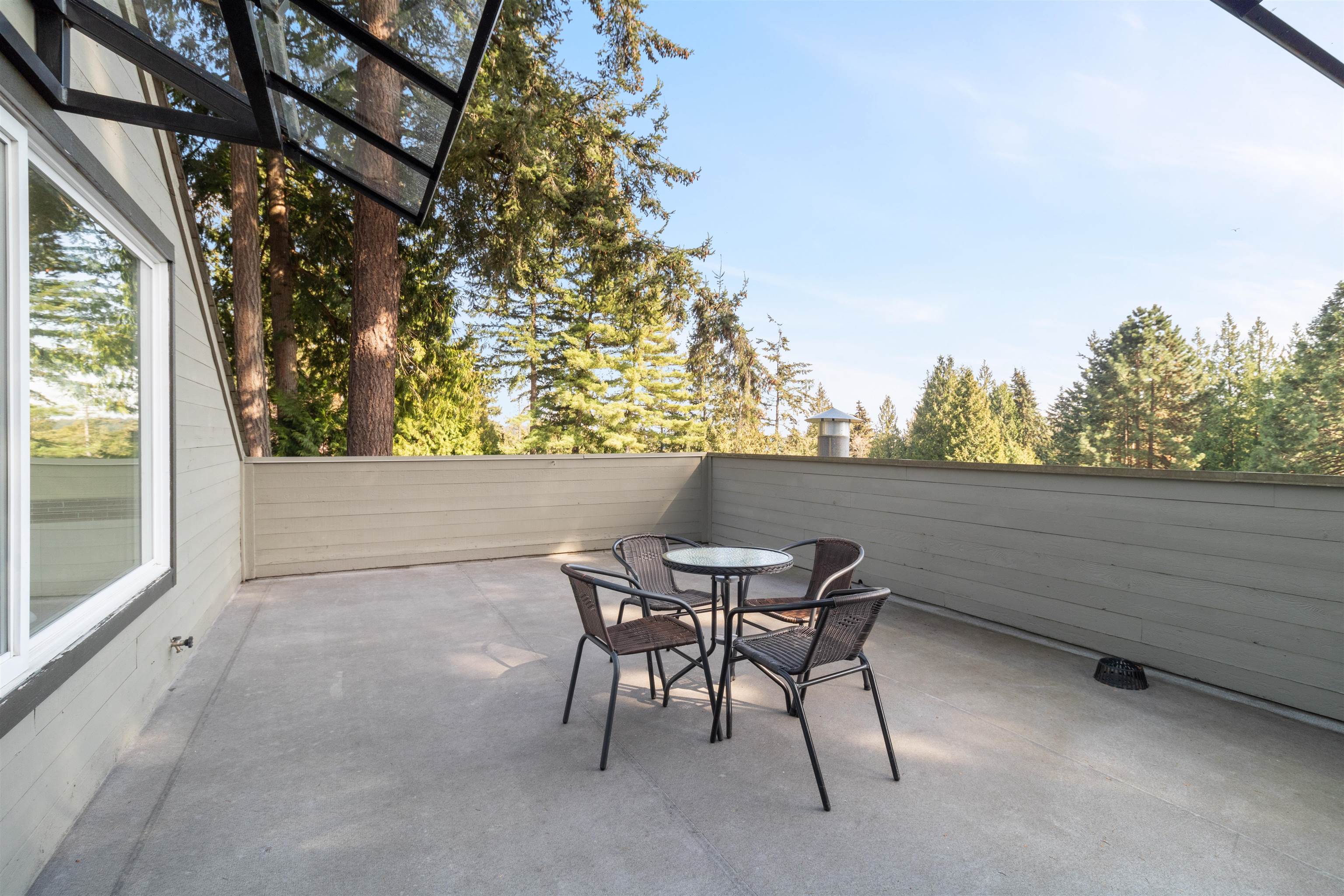 4635 CAULFEILD DRIVE