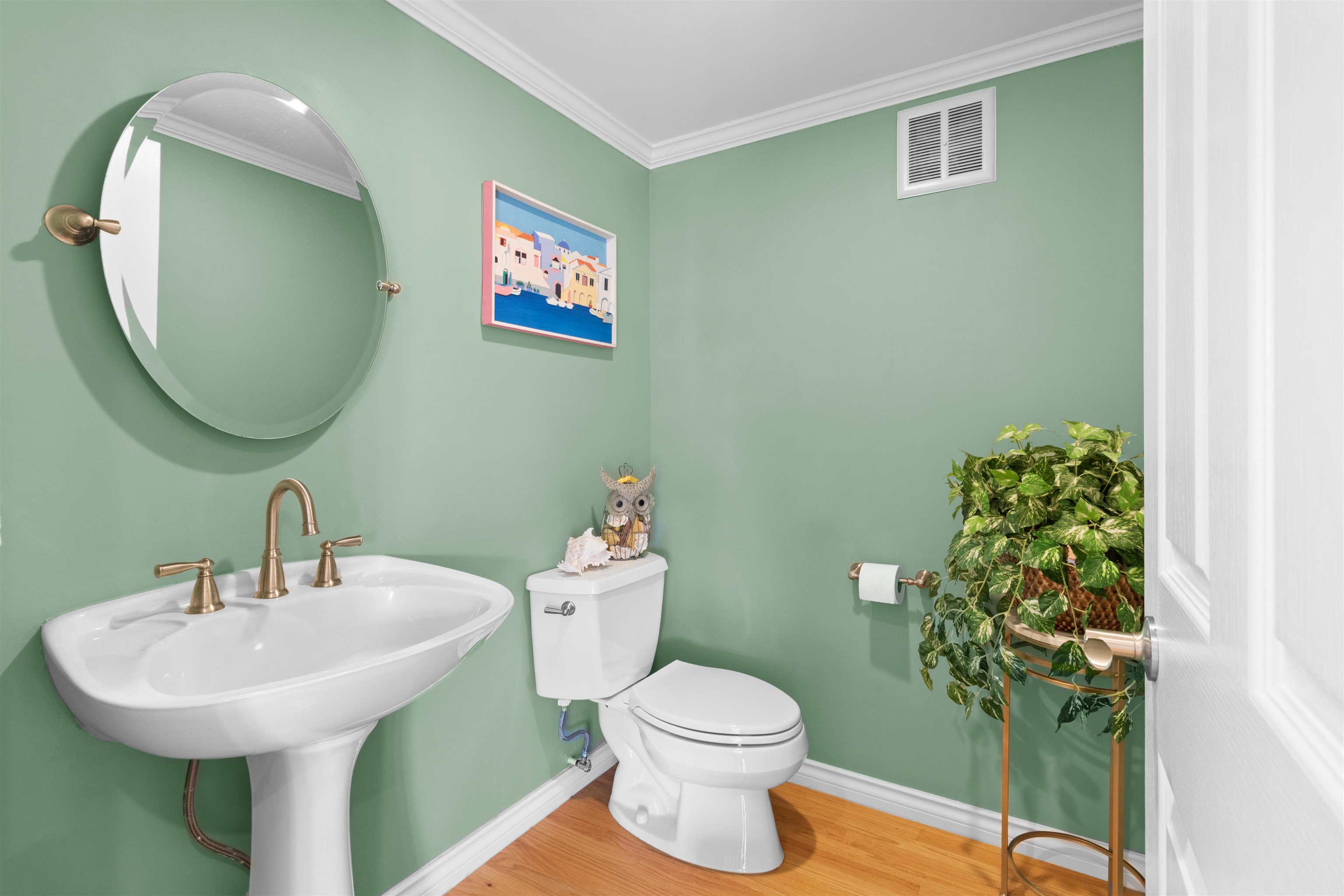 4635 CAULFEILD DRIVE