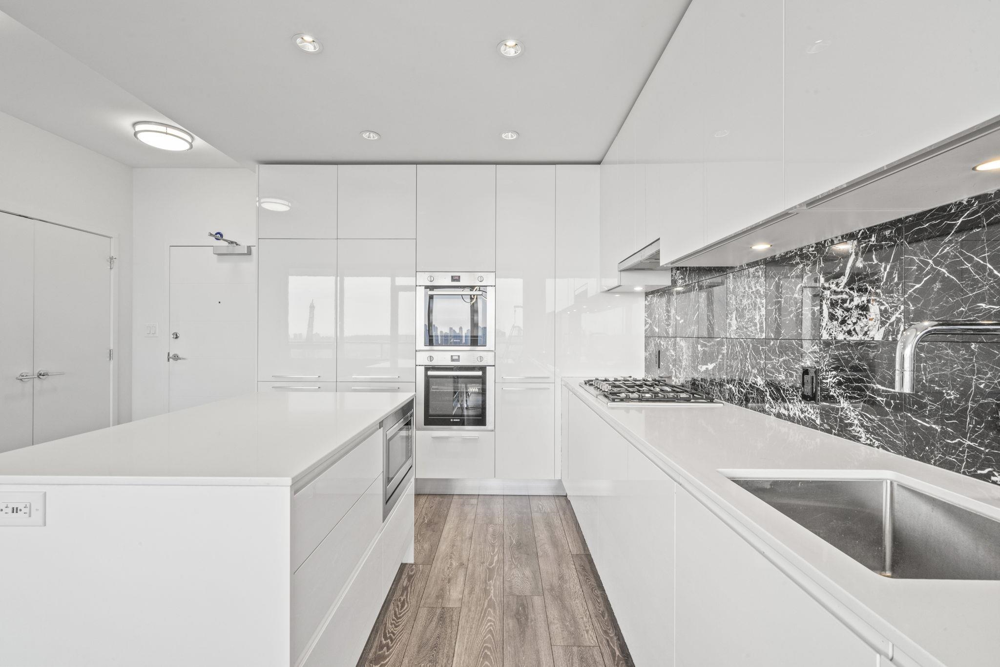 5303 1955 ALPHA WAY Unit: 5303