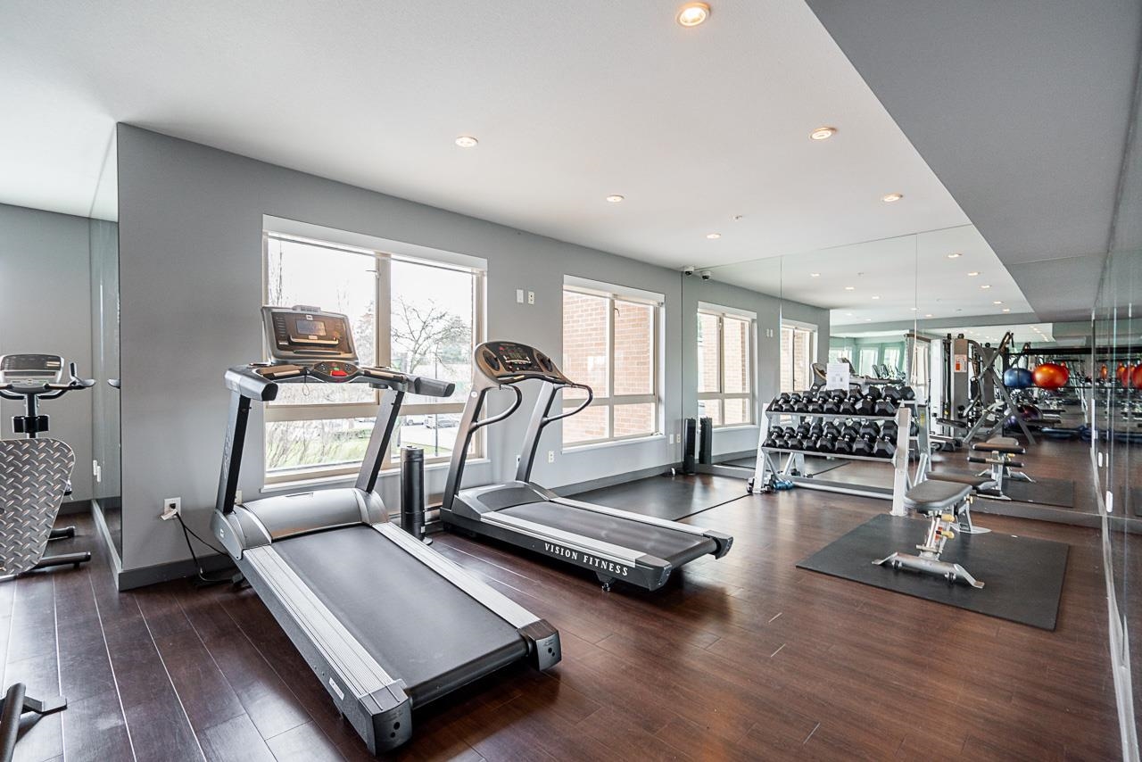 208 1330 MARINE DRIVE Unit: 208