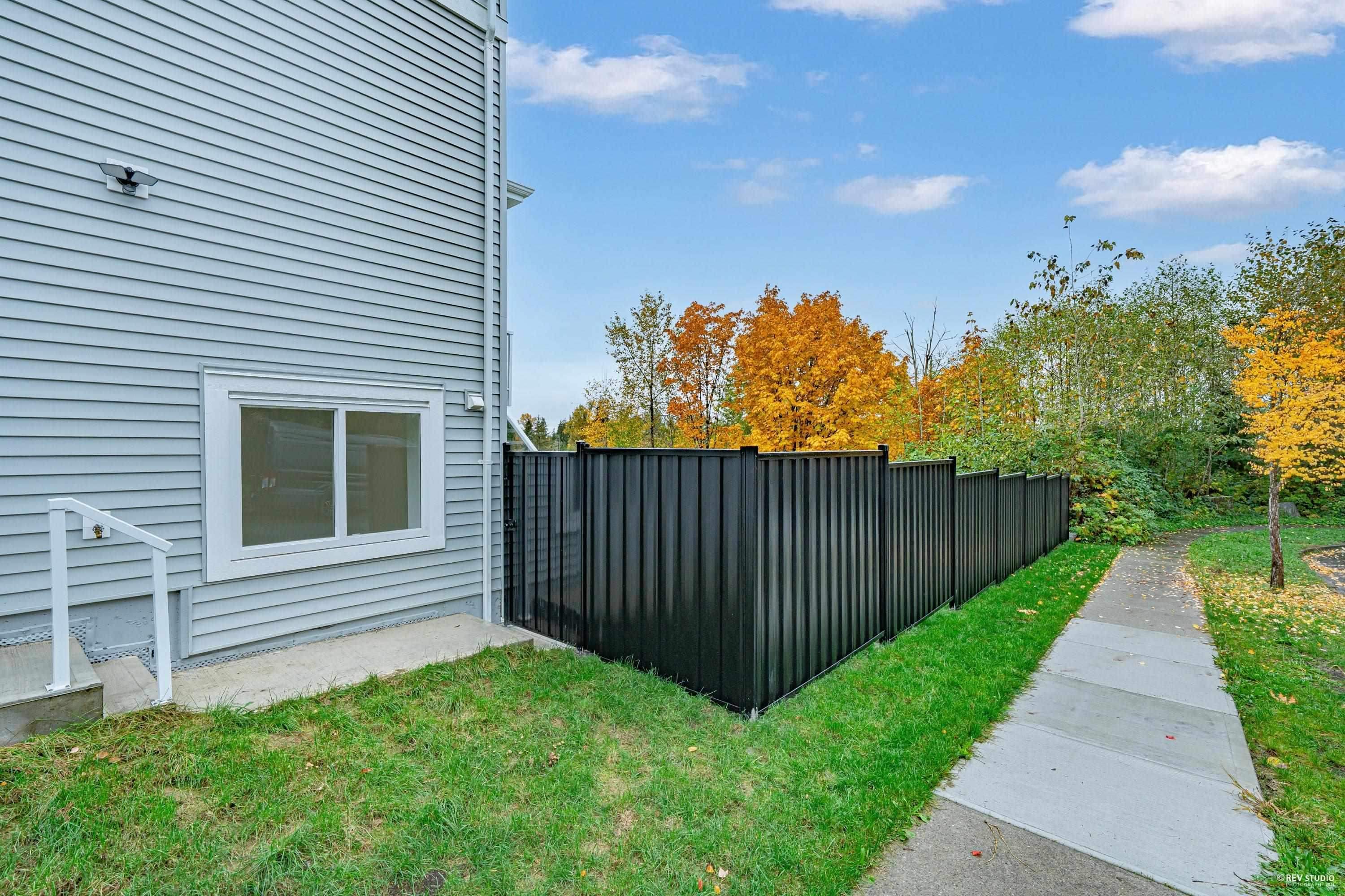 13593 BIRDTAIL DRIVE