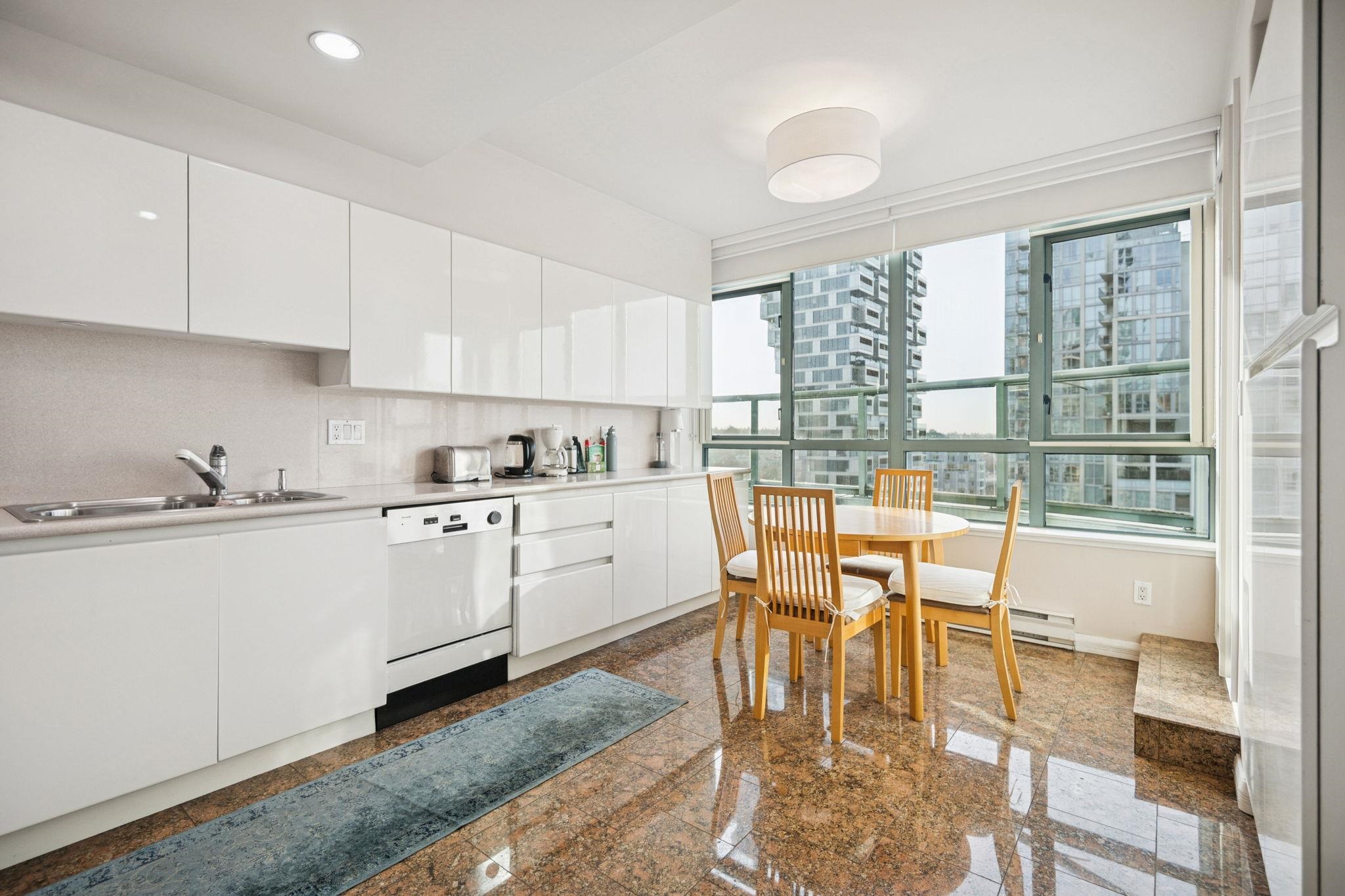 PH 3-4 1383 HOWE STREET Unit: PH 3-4