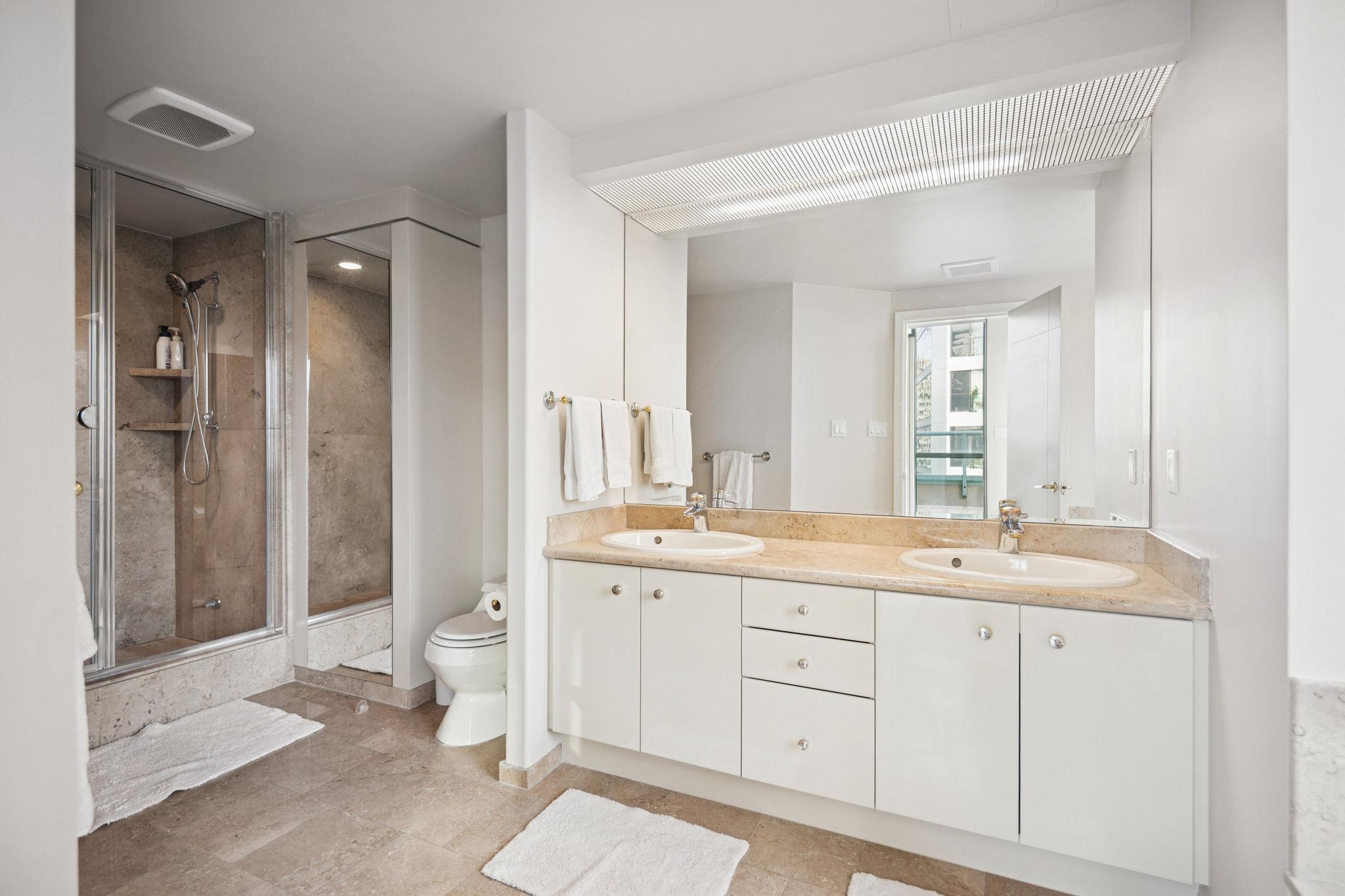 PH 3-4 1383 HOWE STREET Unit: PH 3-4