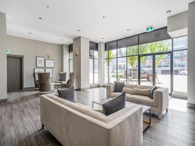 416 2525 CLARKE STREET Unit: 416