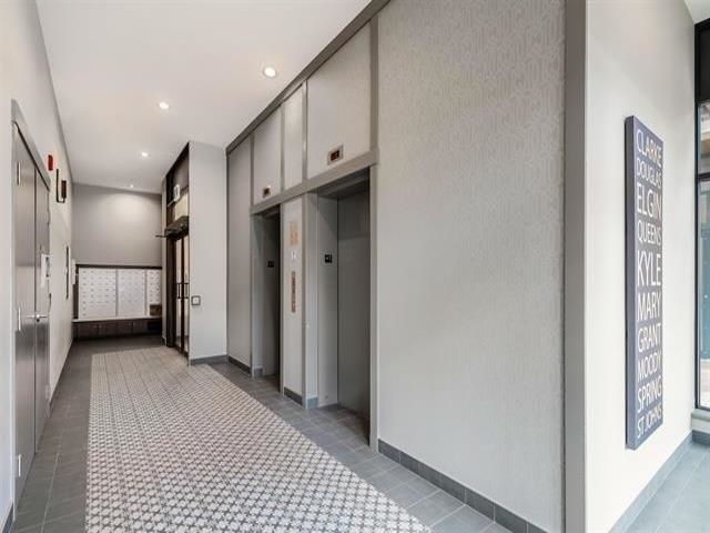 416 2525 CLARKE STREET Unit: 416