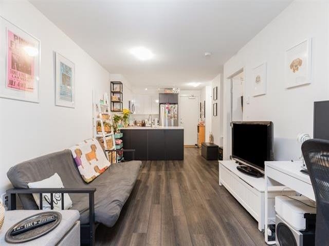 416 2525 CLARKE STREET Unit: 416
