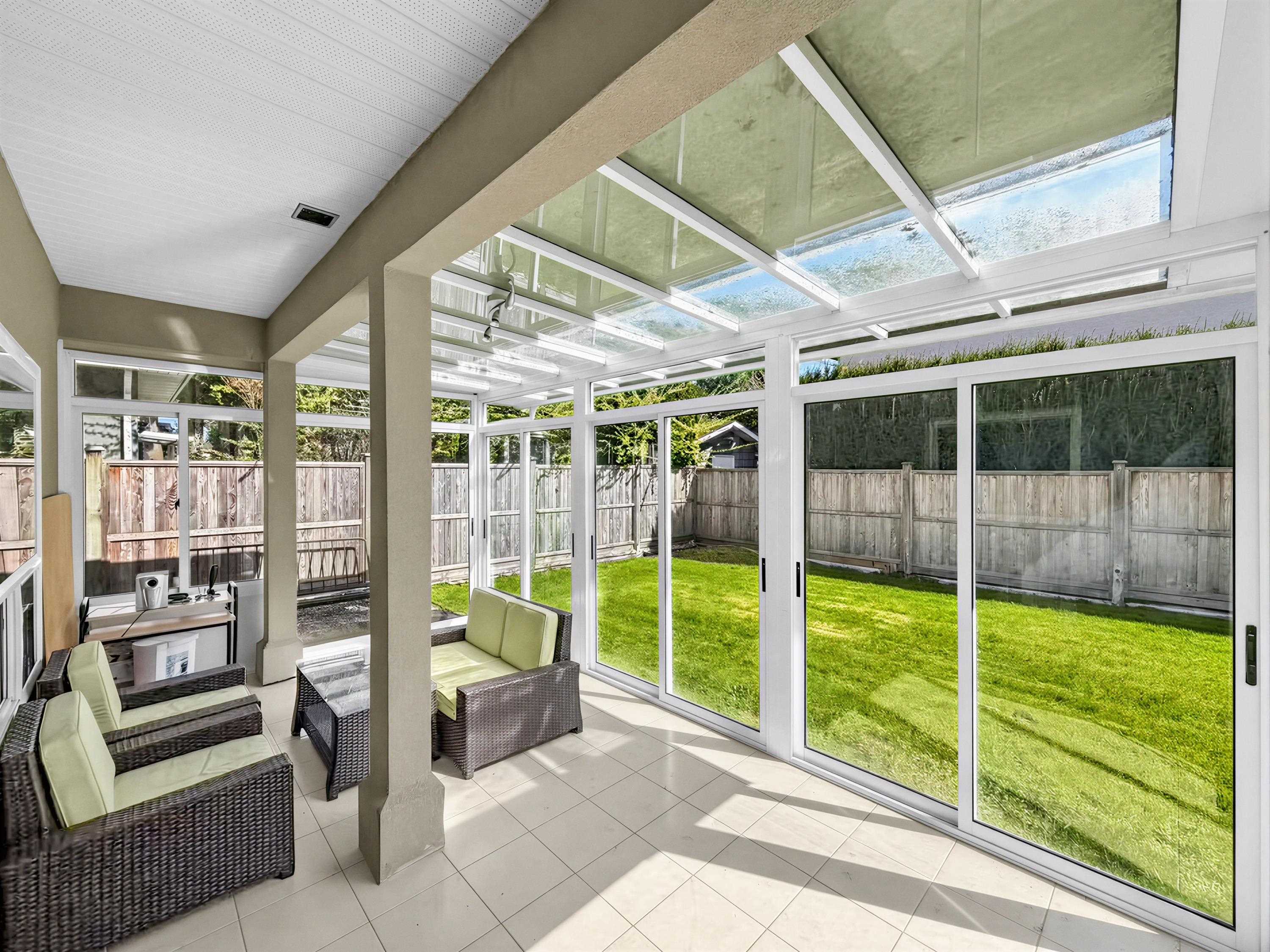 9140 PINEWELL CRESCENT