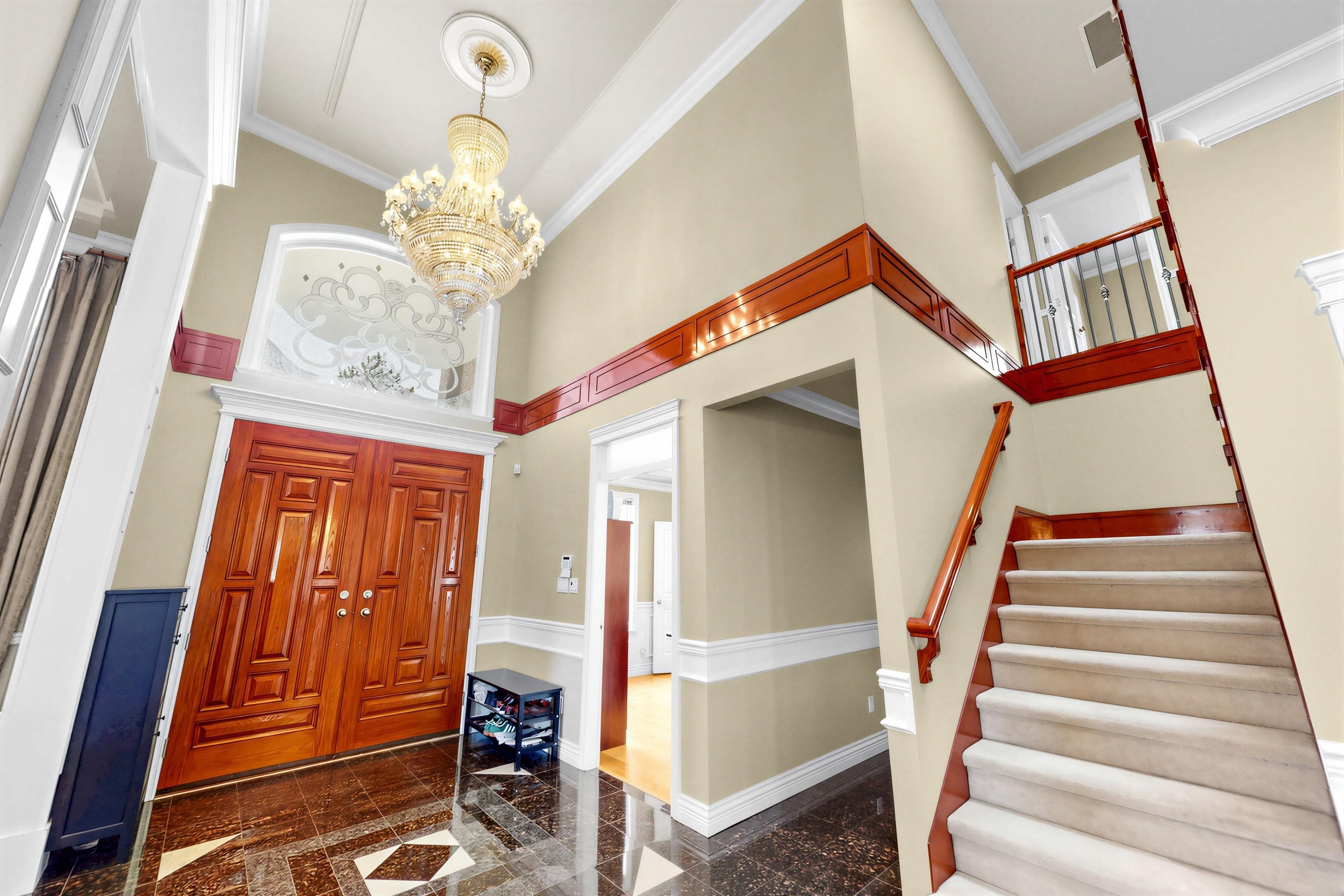 9140 PINEWELL CRESCENT