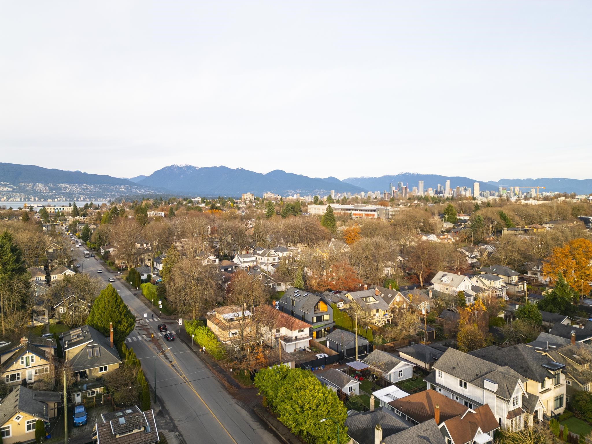 1 2764 W 14TH AVENUE Unit: 1