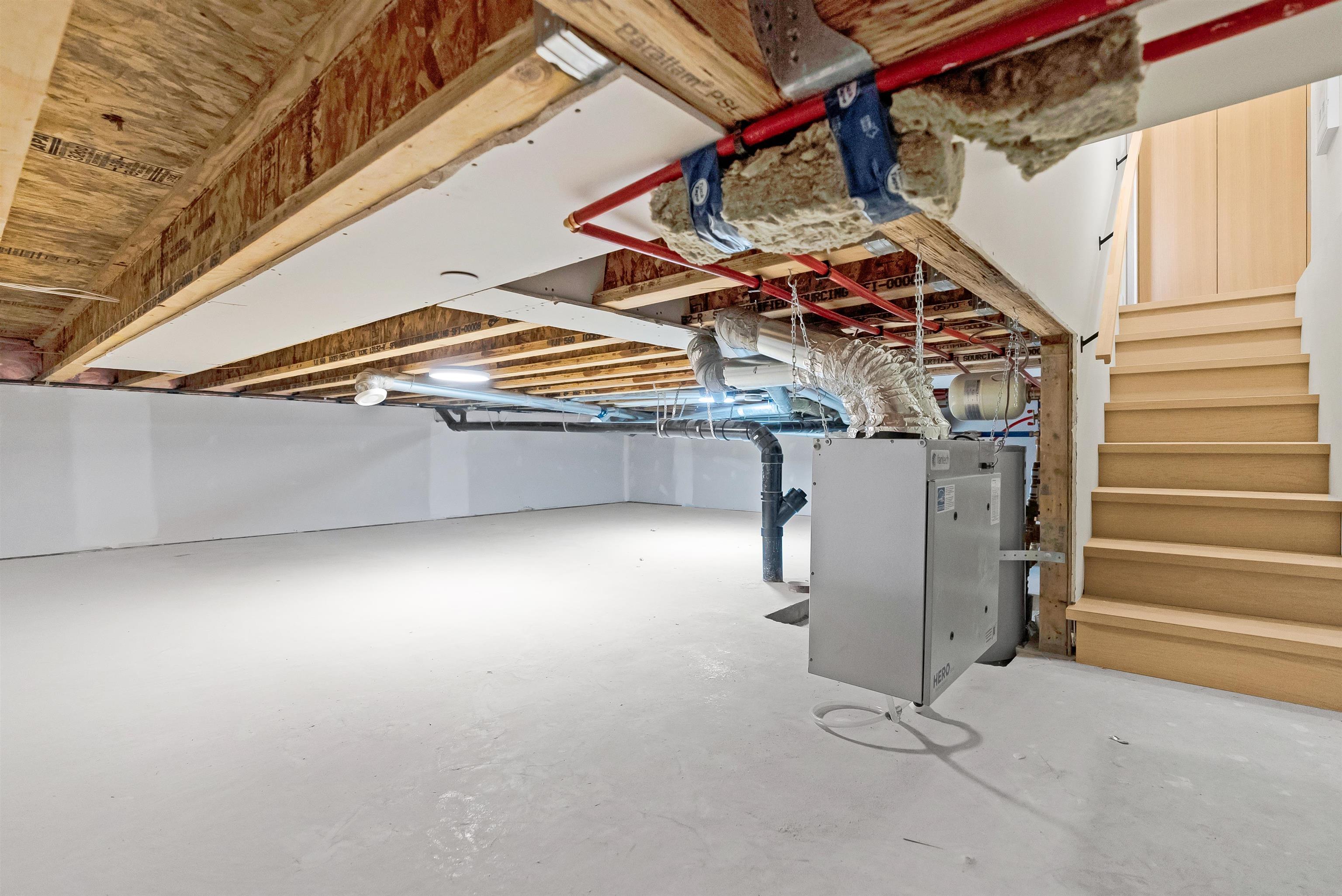 1 2764 W 14TH AVENUE Unit: 1
