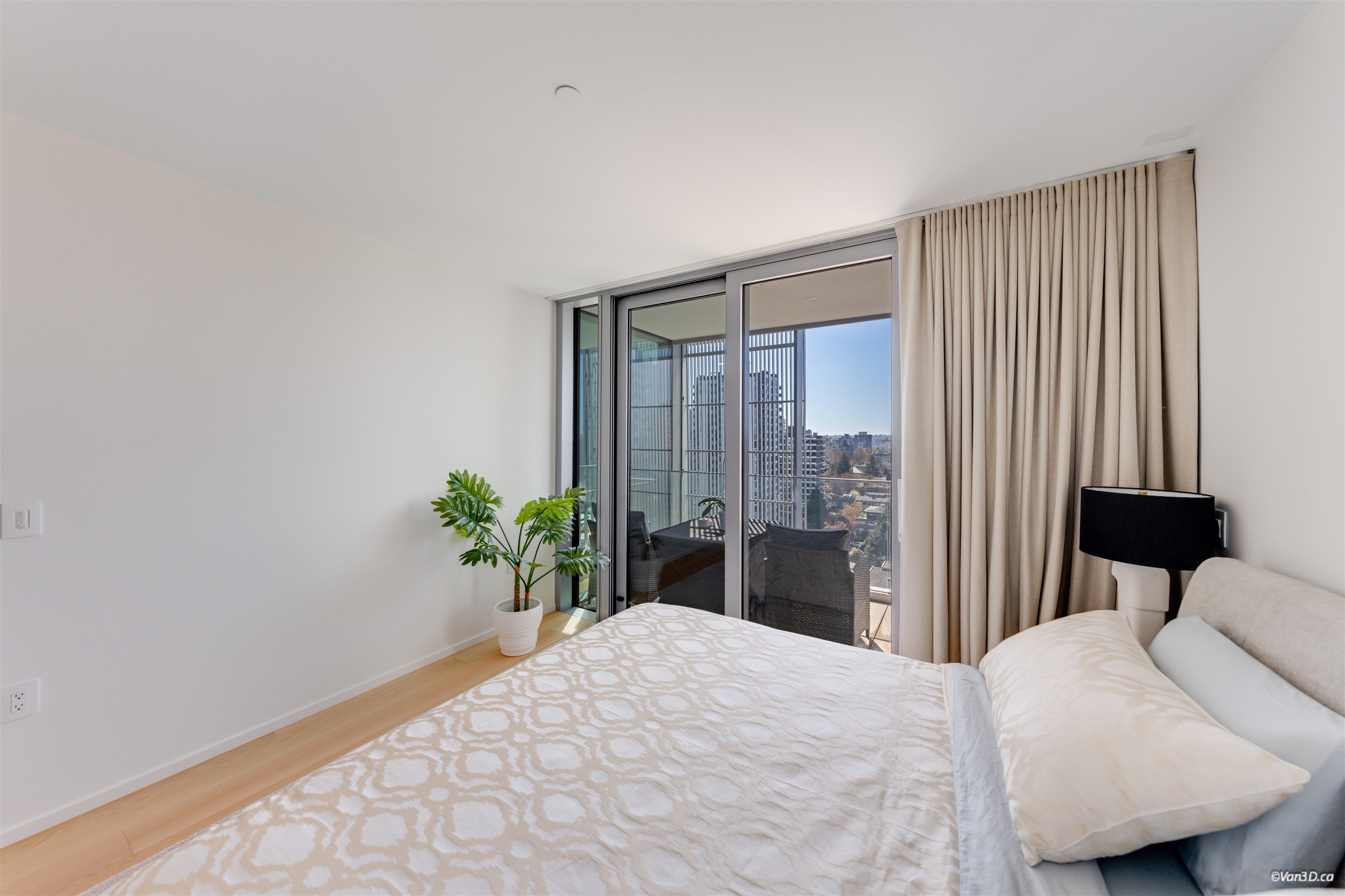 1605 1568 ALBERNI STREET Unit: 1605