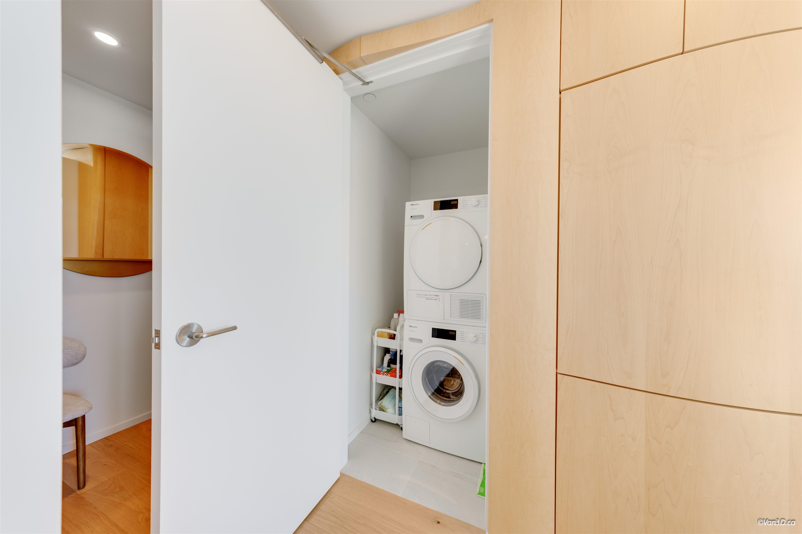 1605 1568 ALBERNI STREET Unit: 1605