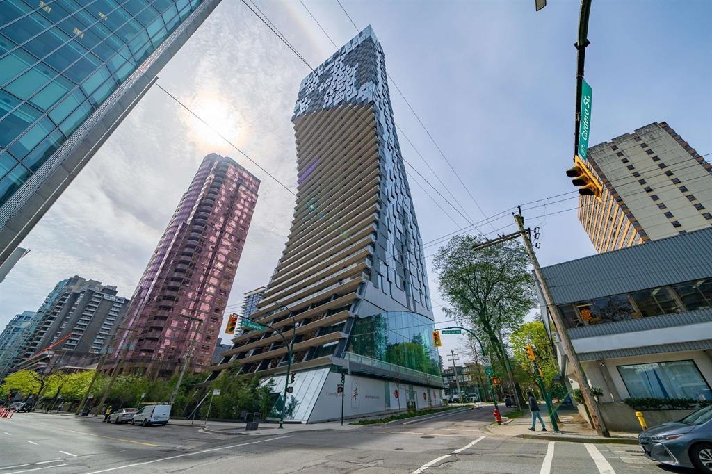 1605 1568 ALBERNI STREET Unit: 1605