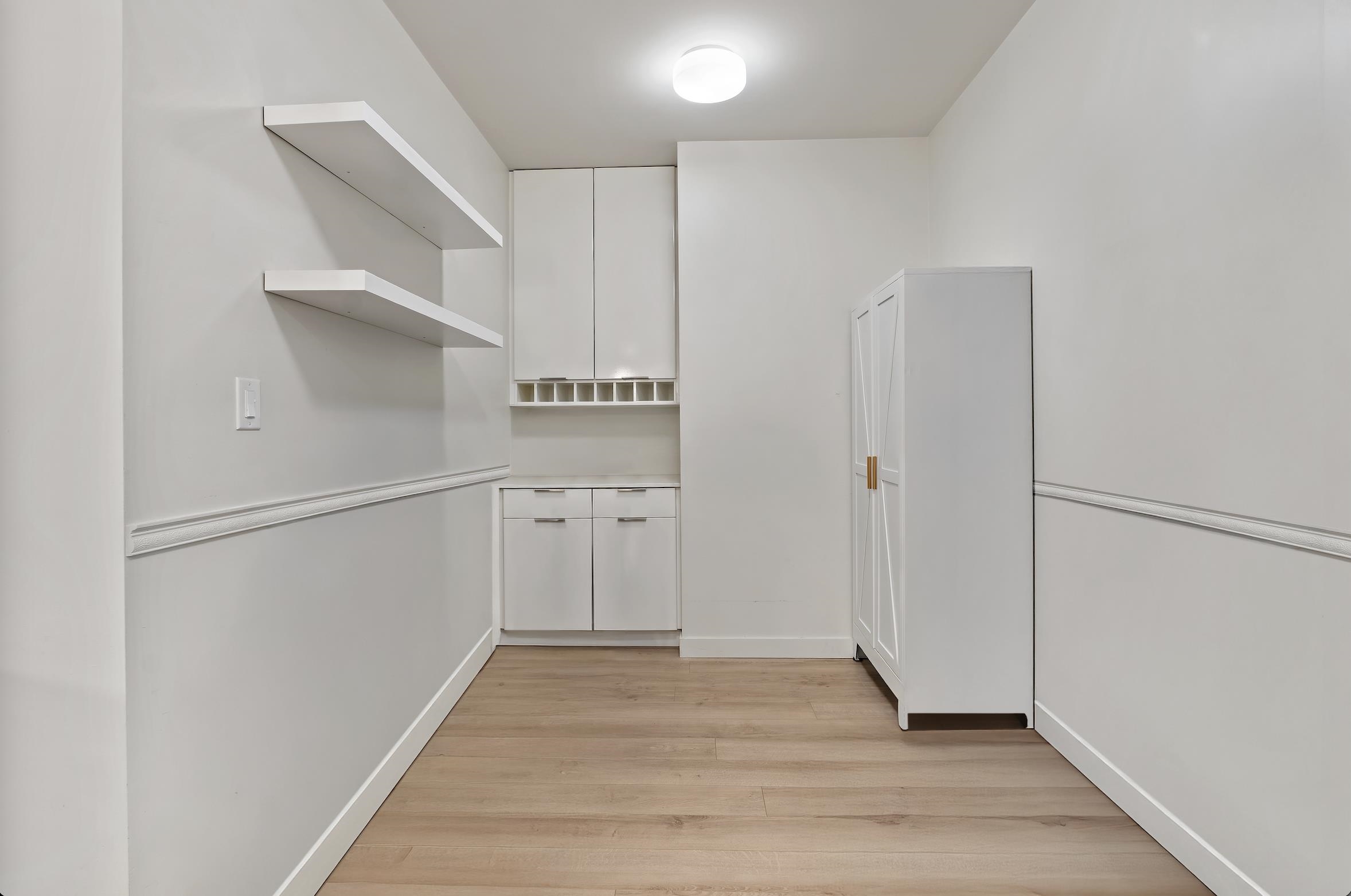 214 2188 MADISON AVENUE Unit: 214