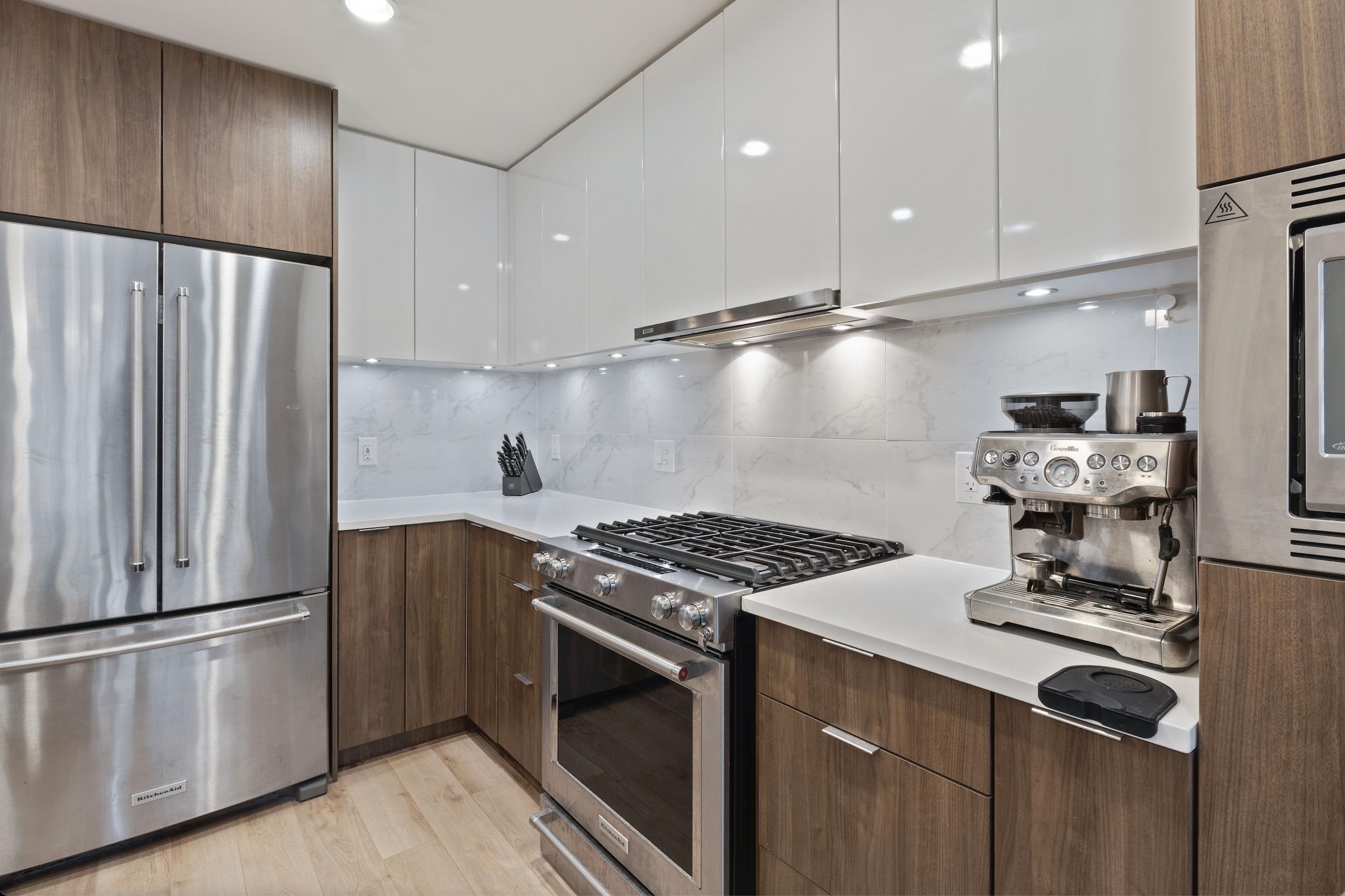 214 2188 MADISON AVENUE Unit: 214