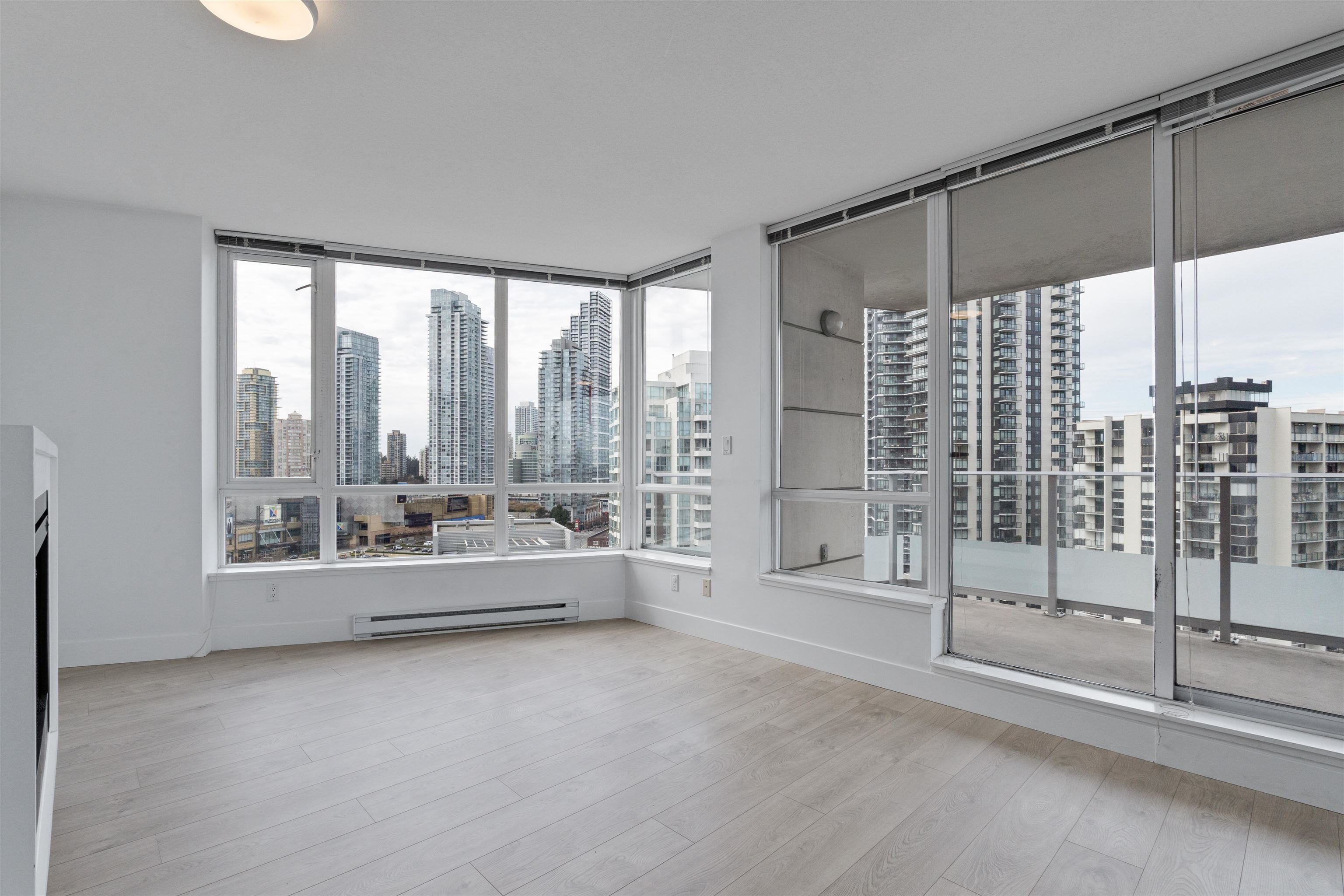 1602 4808 HAZEL STREET Unit: 1602