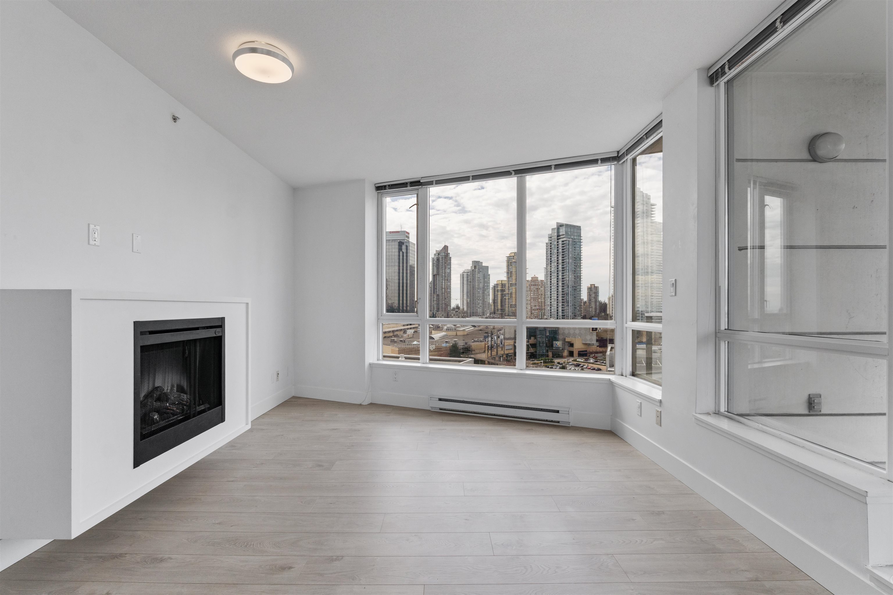 1602 4808 HAZEL STREET Unit: 1602