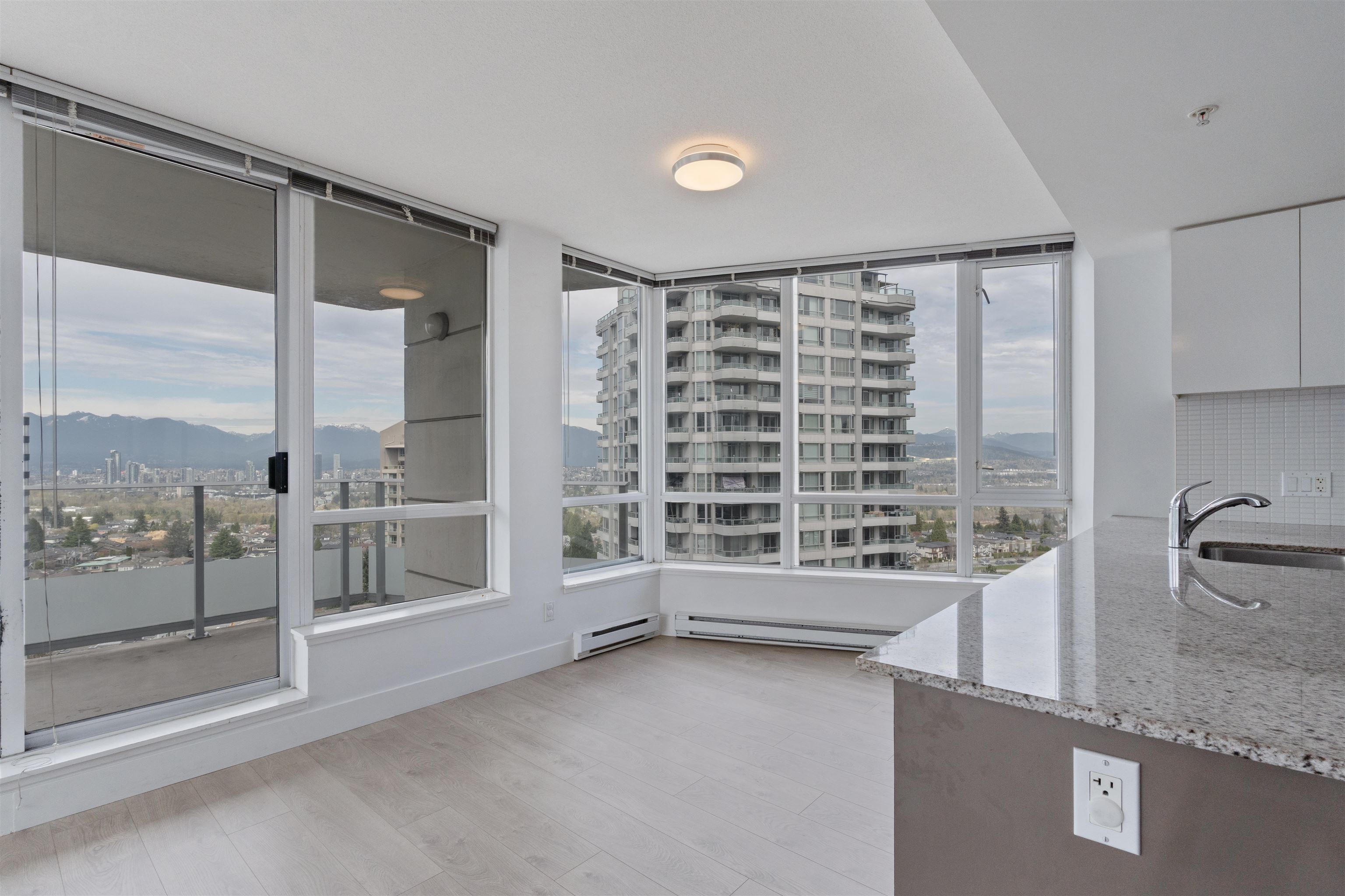 1602 4808 HAZEL STREET Unit: 1602
