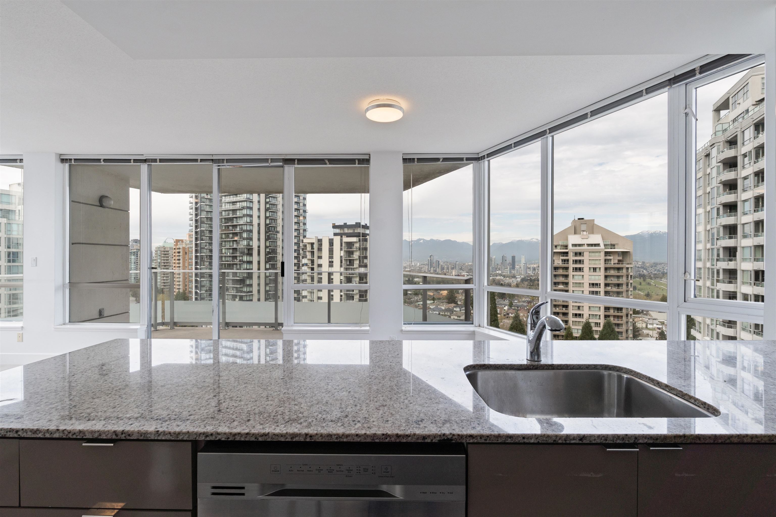 1602 4808 HAZEL STREET Unit: 1602