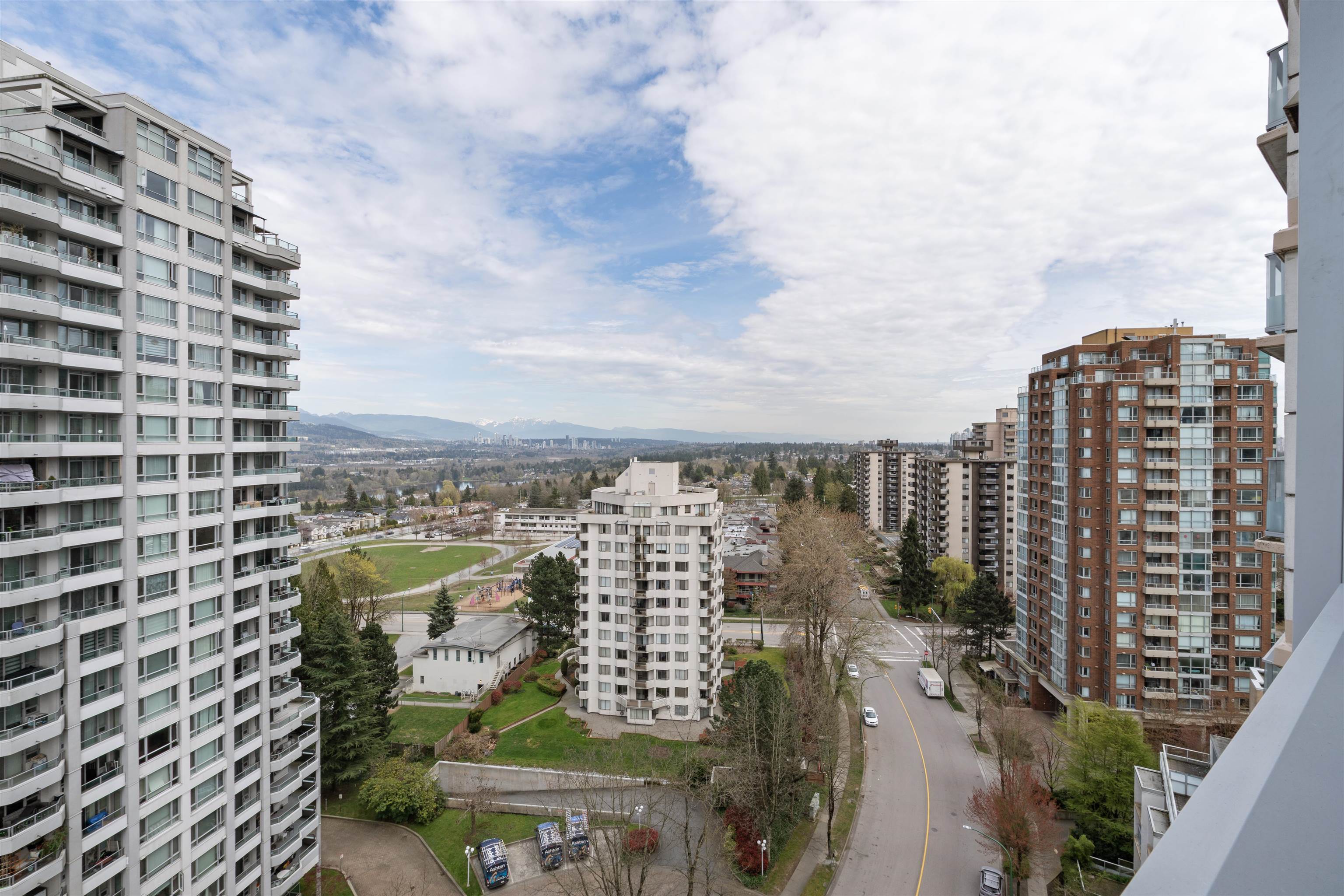 1602 4808 HAZEL STREET Unit: 1602