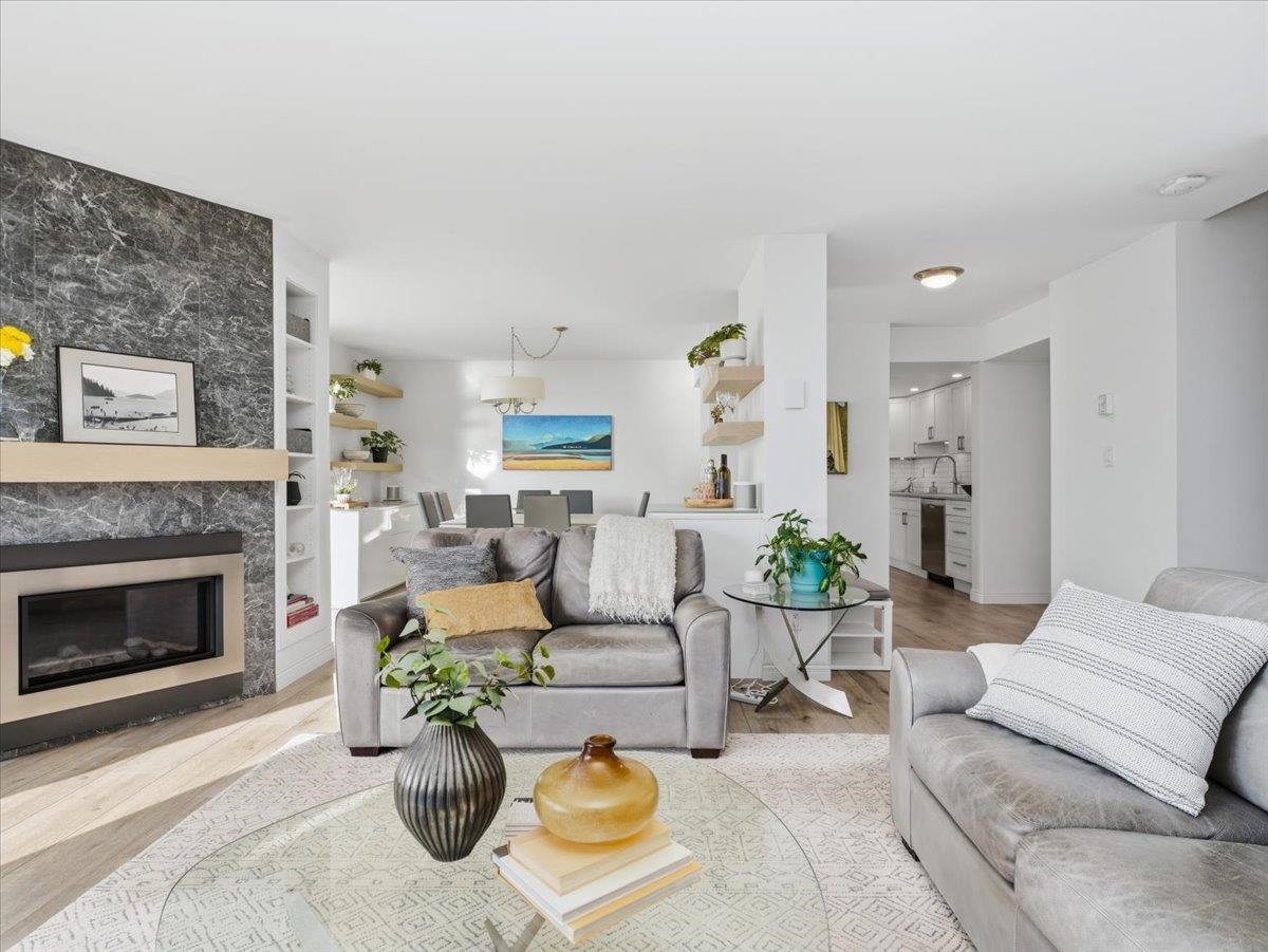209 168 CHADWICK COURT Unit: 209