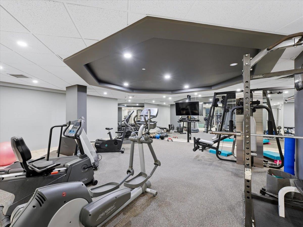 209 168 CHADWICK COURT Unit: 209
