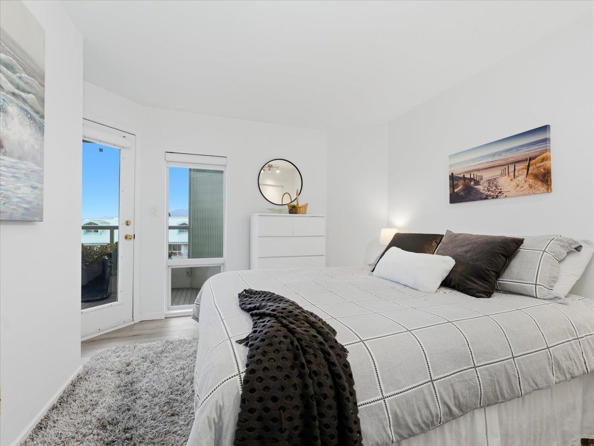 209 168 CHADWICK COURT Unit: 209