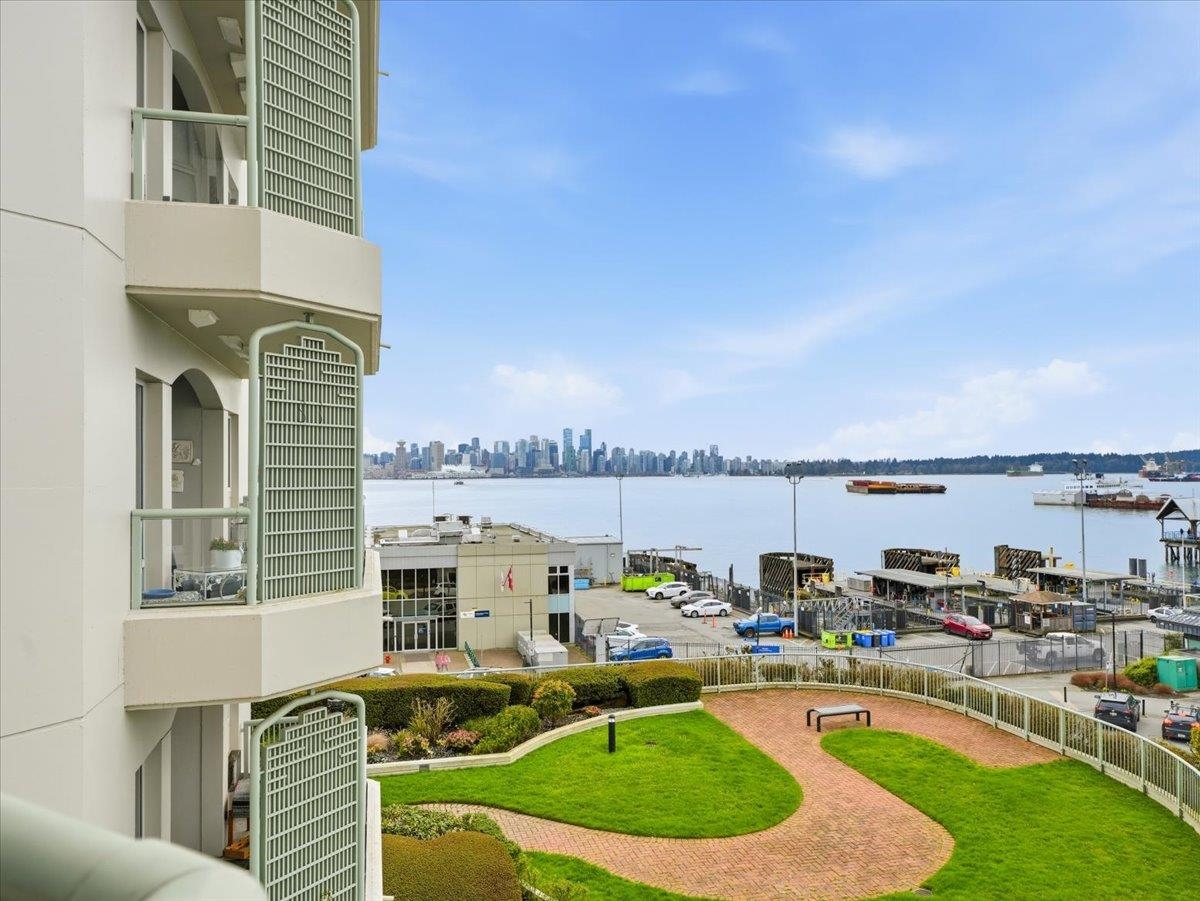 209 168 CHADWICK COURT Unit: 209
