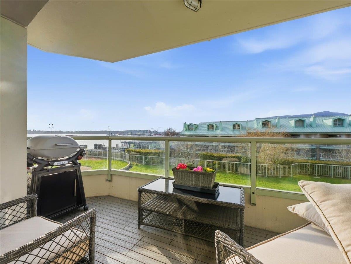 209 168 CHADWICK COURT Unit: 209