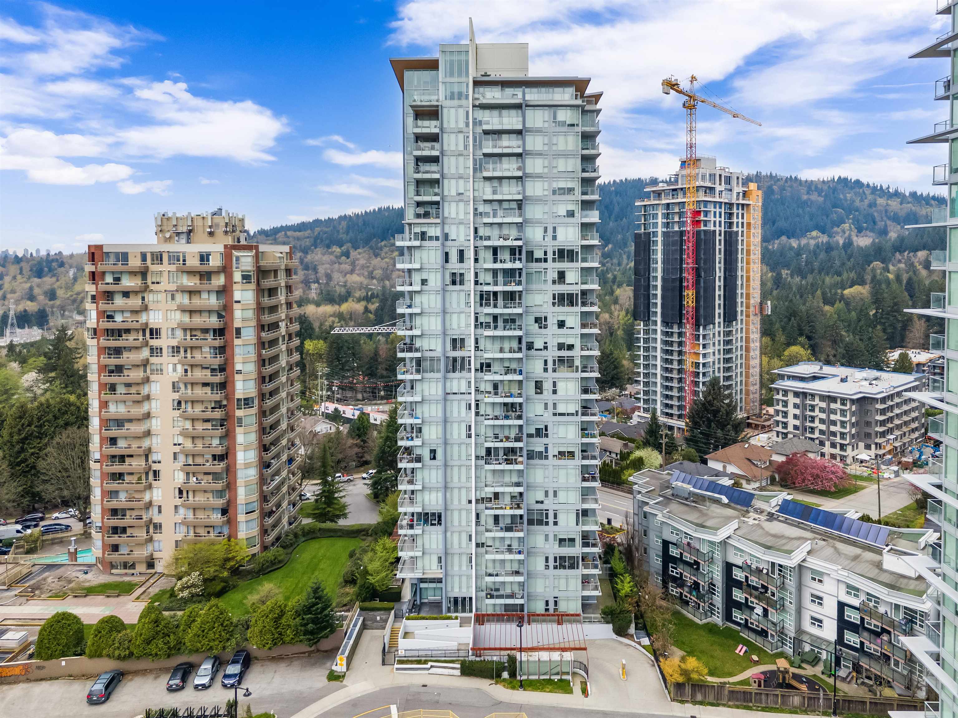 2005 520 COMO LAKE AVENUE Unit: 2005