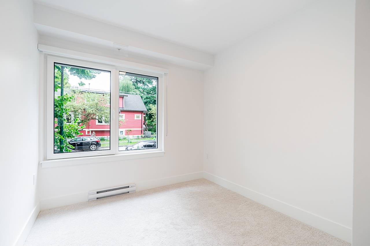 109 2085 E 1ST AVENUE Unit: 109