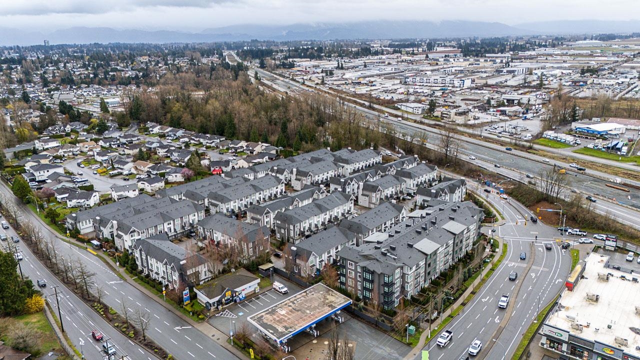 28 2838 LIVINGSTONE AVENUE Unit: 28