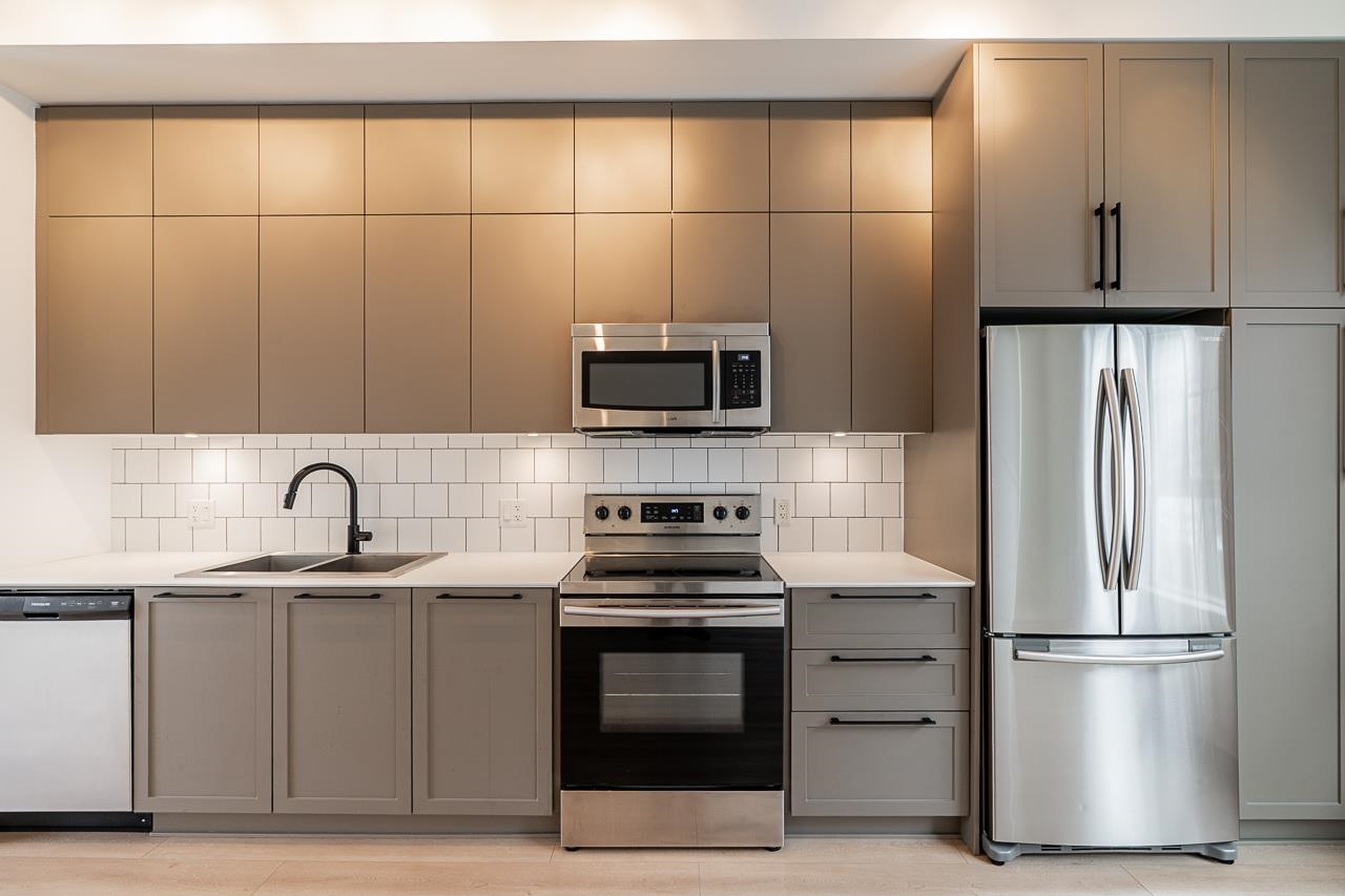 28 2838 LIVINGSTONE AVENUE Unit: 28