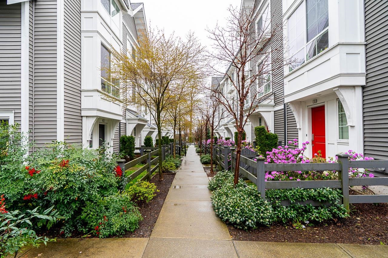 28 2838 LIVINGSTONE AVENUE Unit: 28
