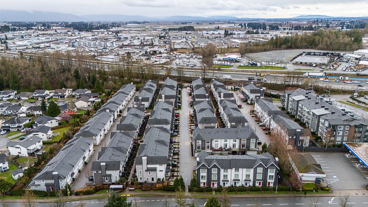 28 2838 LIVINGSTONE AVENUE Unit: 28