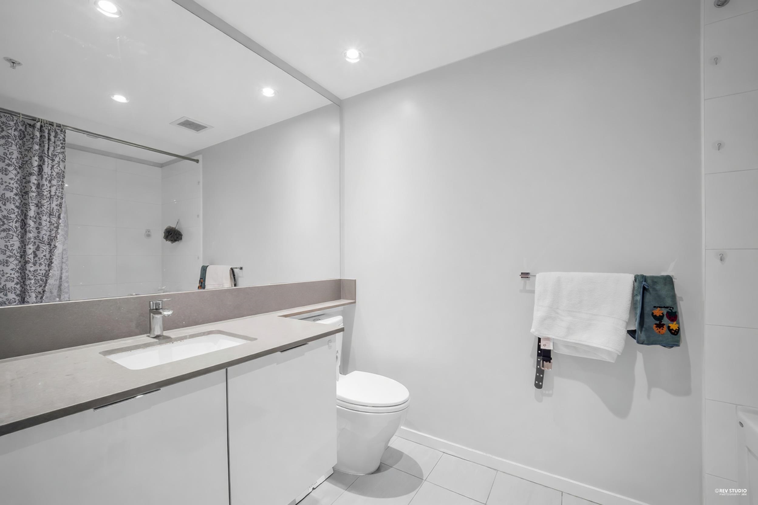 1607 6638 DUNBLANE AVENUE Unit: 1607
