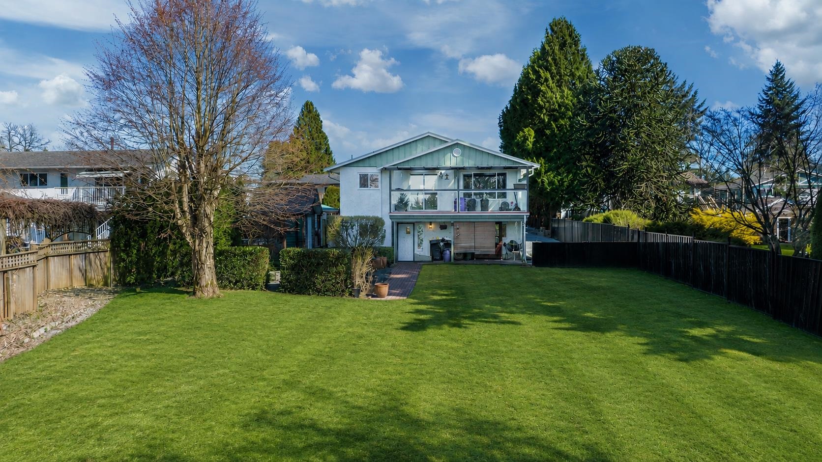 7655 WOODCOCK CRESCENT