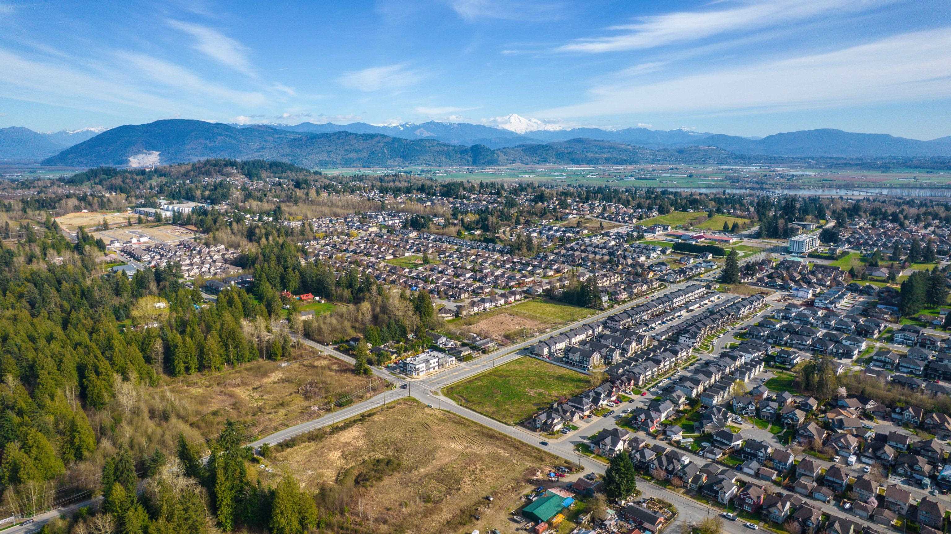 7655 WOODCOCK CRESCENT