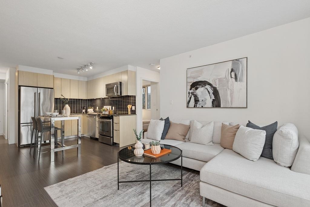 902 1325 ROLSTON STREET Unit: 902