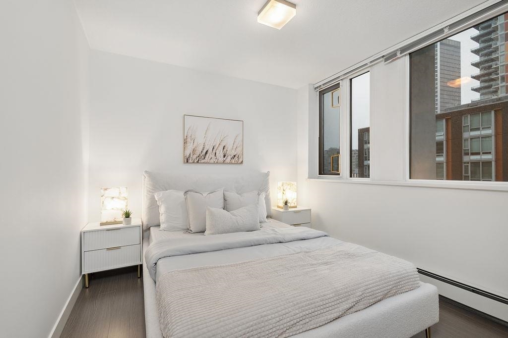 902 1325 ROLSTON STREET Unit: 902
