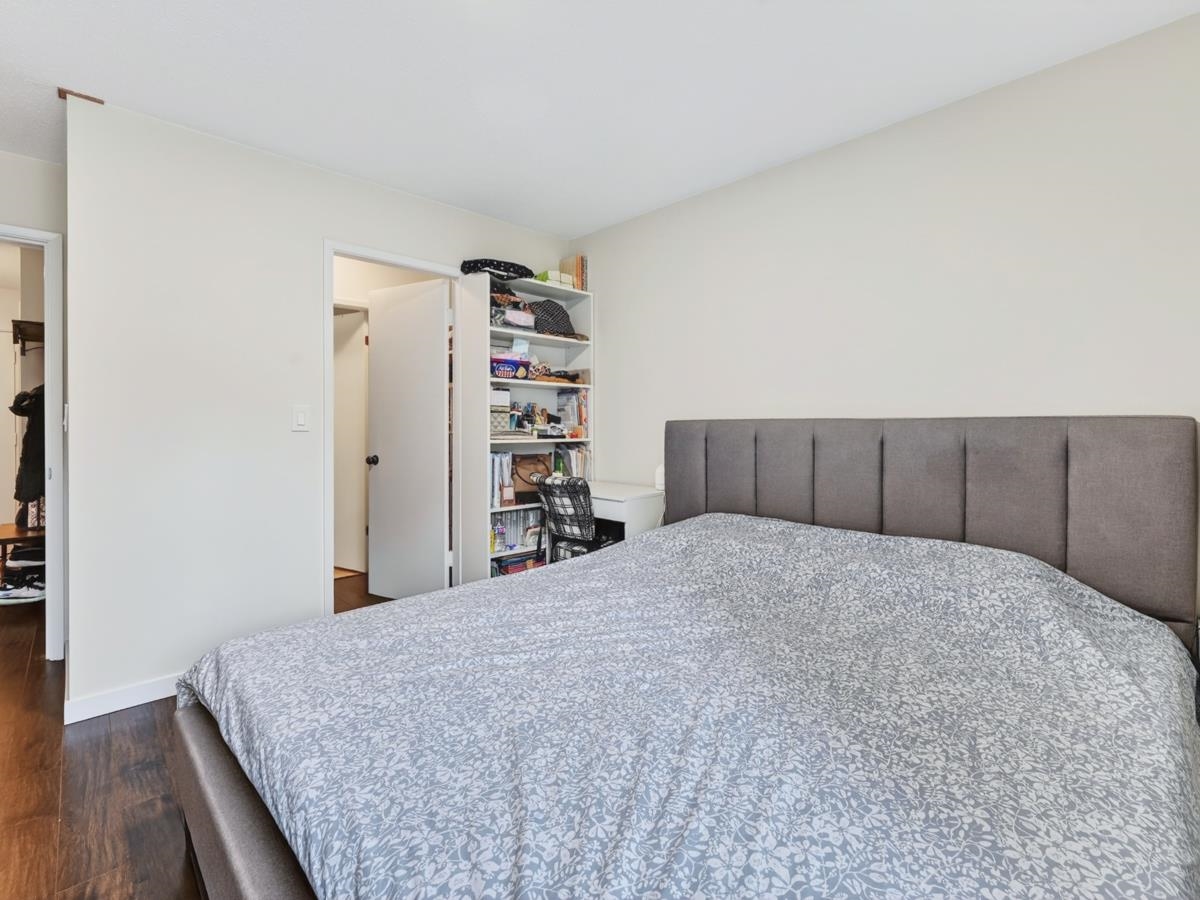 211 6340 BUSWELL STREET Unit: 211
