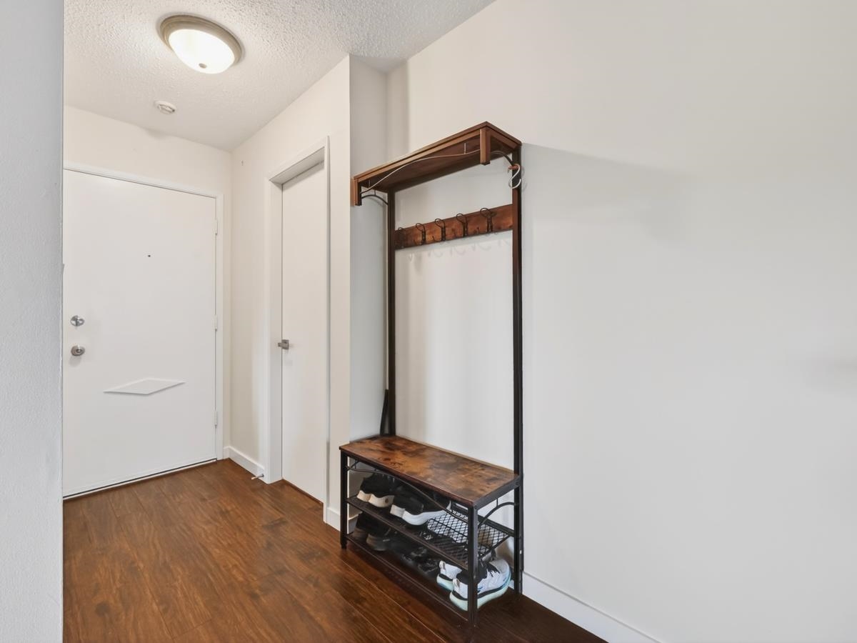 211 6340 BUSWELL STREET Unit: 211