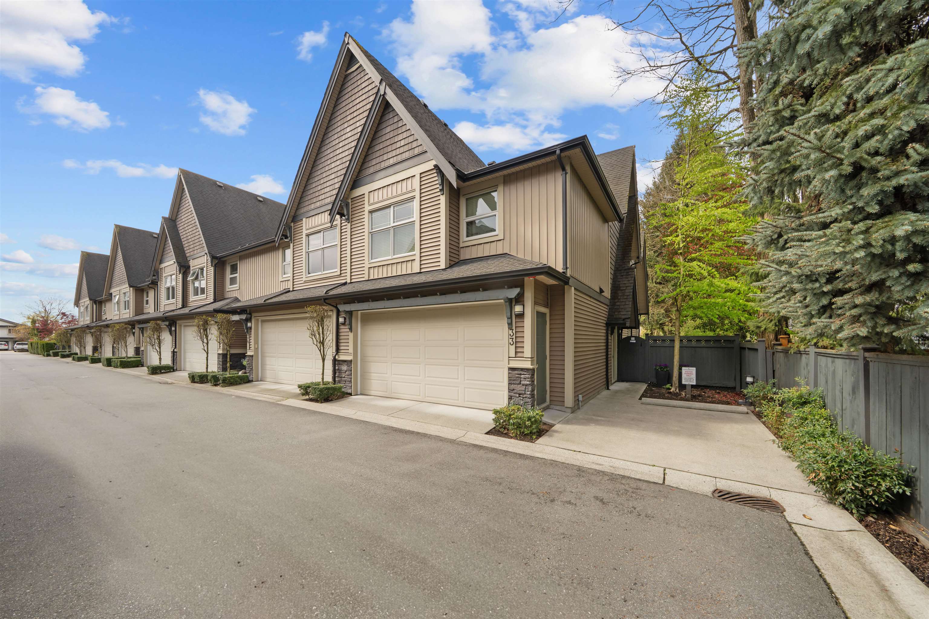 33 19095 MITCHELL ROAD Unit: 33