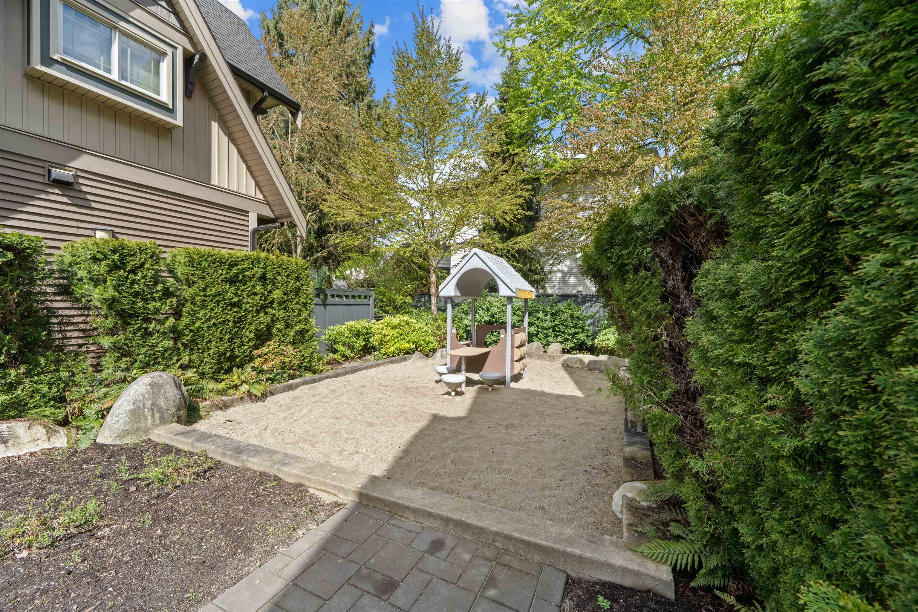 33 19095 MITCHELL ROAD Unit: 33