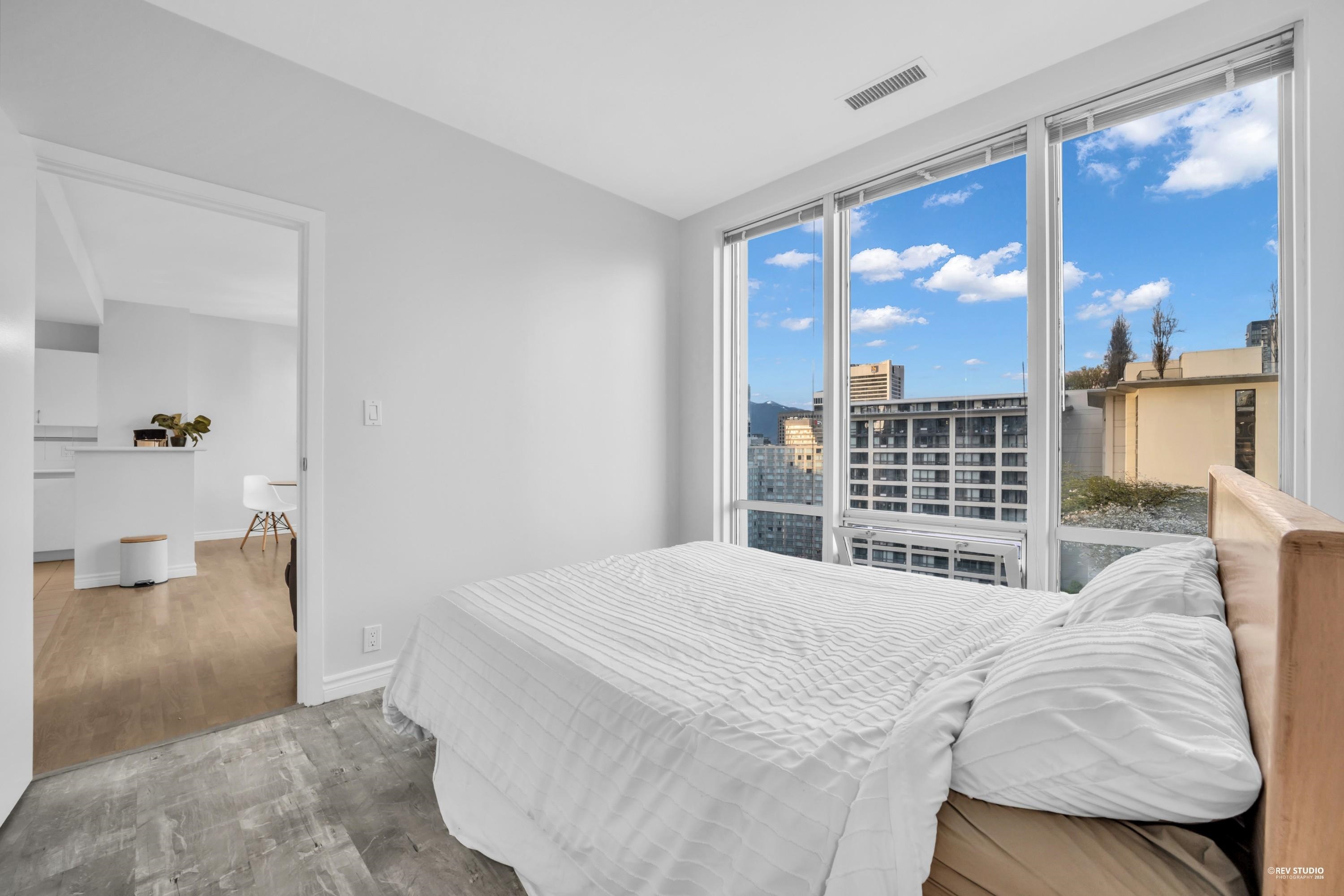 1512 989 NELSON STREET Unit: 1512