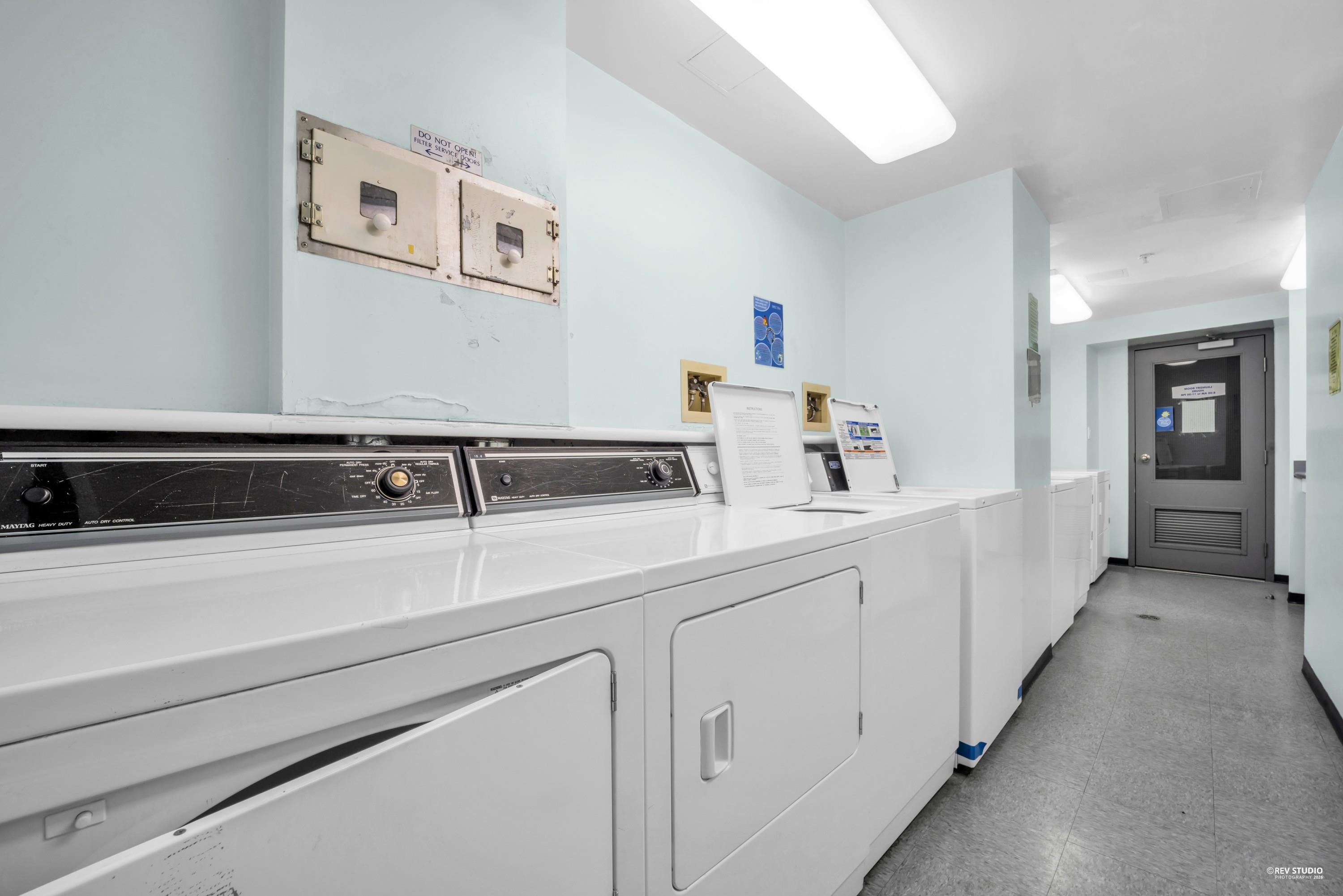 1512 989 NELSON STREET Unit: 1512